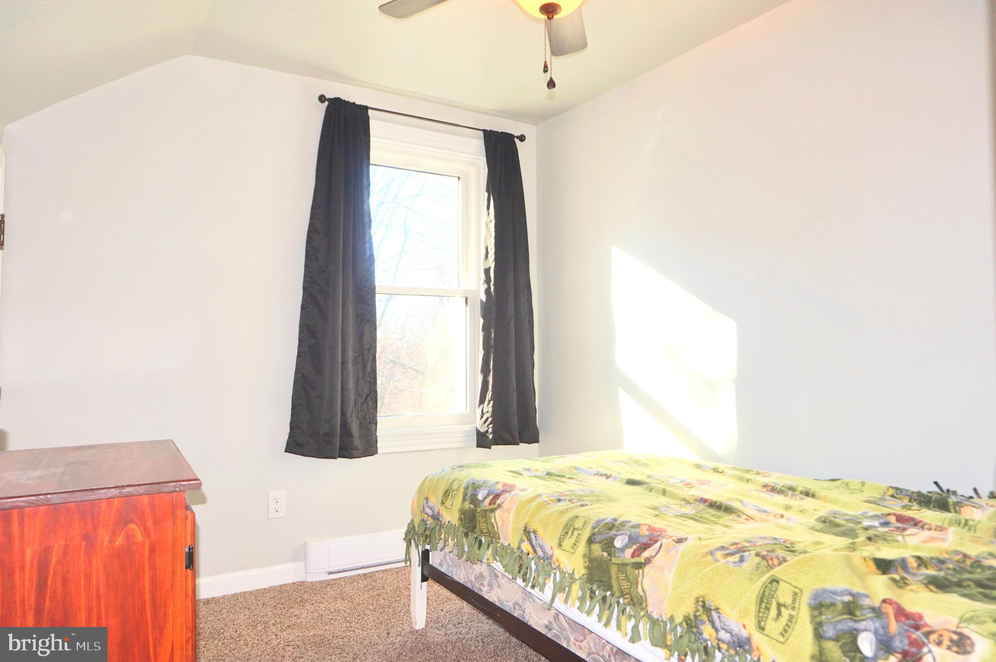 MILLERSBURG - Residential