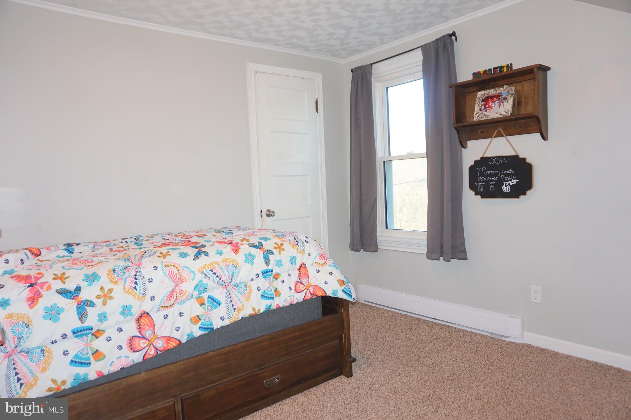 MILLERSBURG - Residential