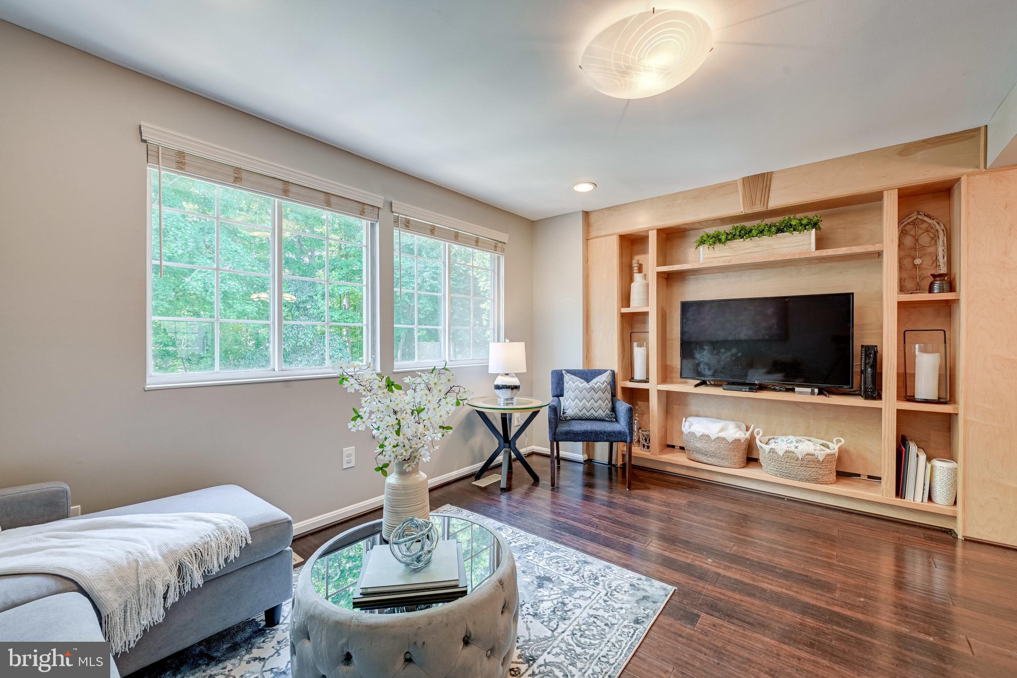 NEWINGTON HEIGHTS - Residential