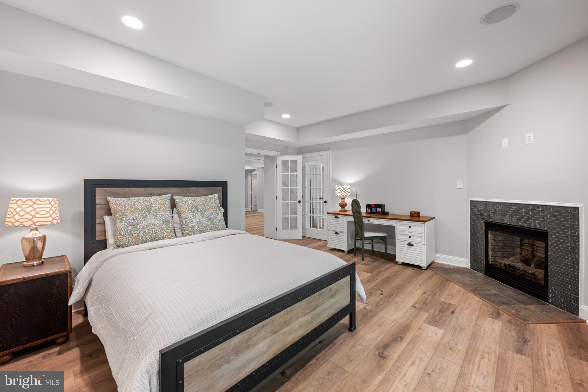 ESTATES AT LONGWOOD - Residential