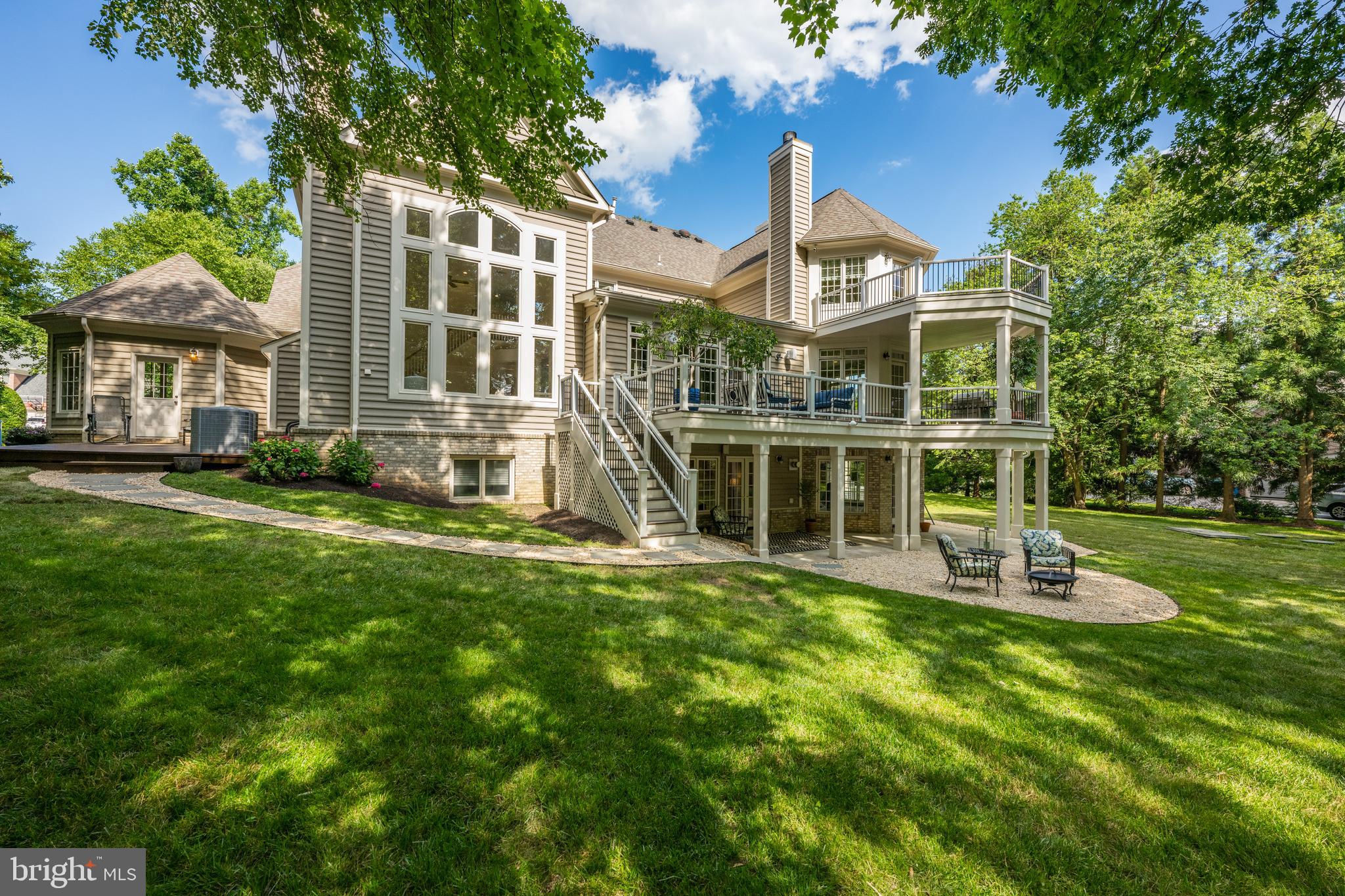 ESTATES AT LONGWOOD - Residential