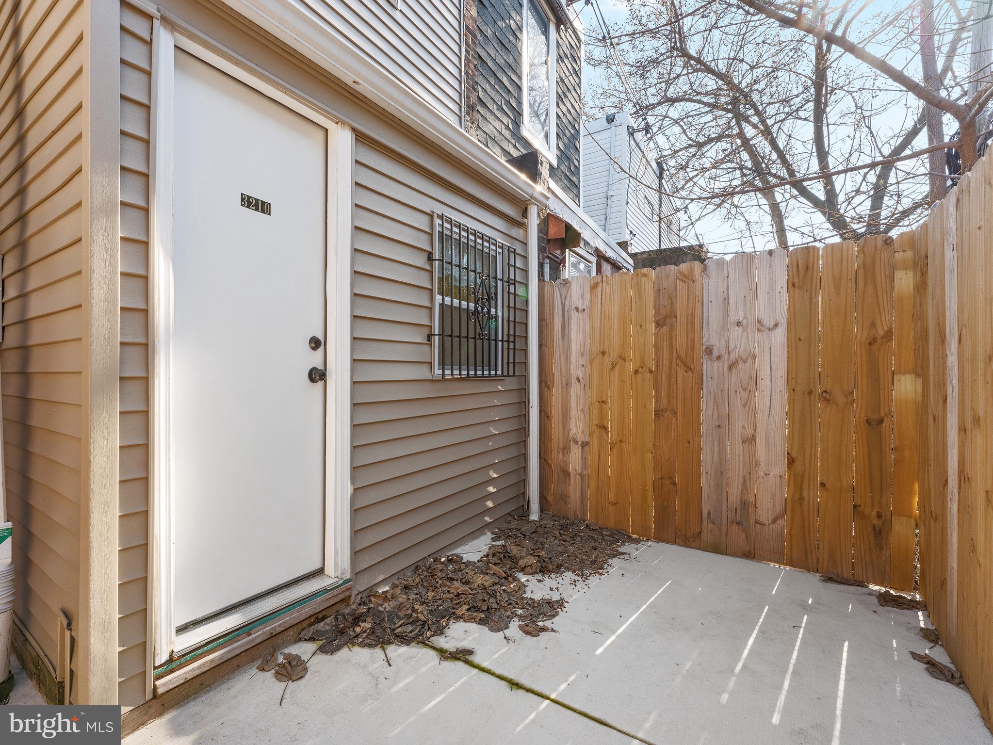 RICHMOND - Residential