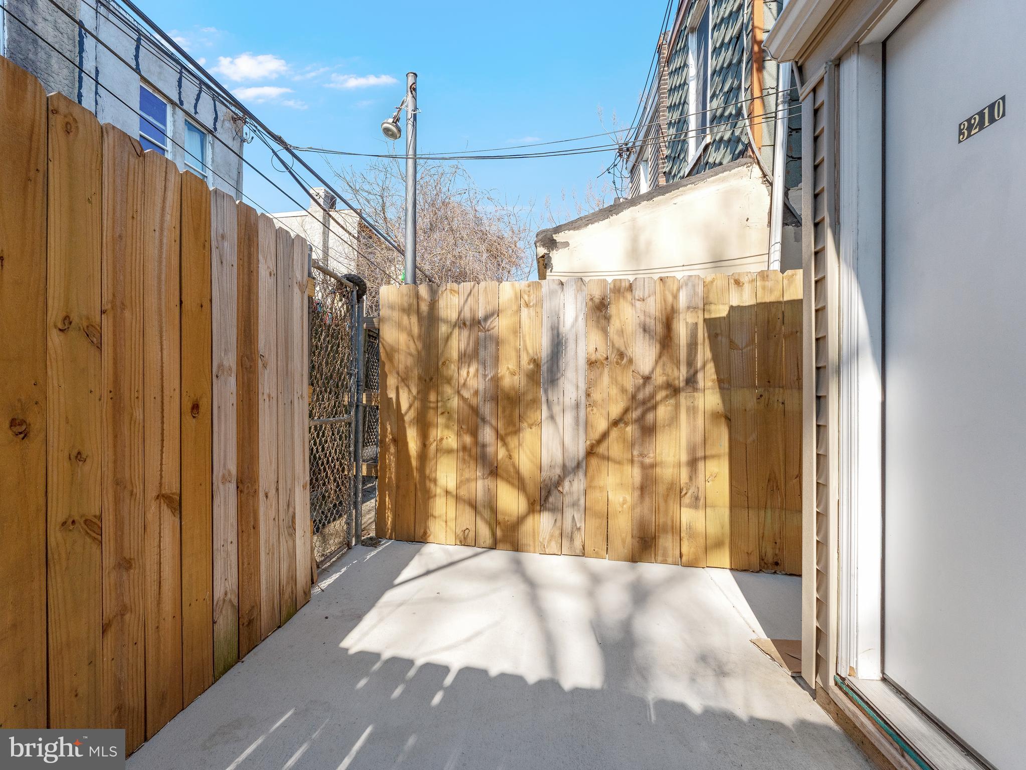 RICHMOND - Residential