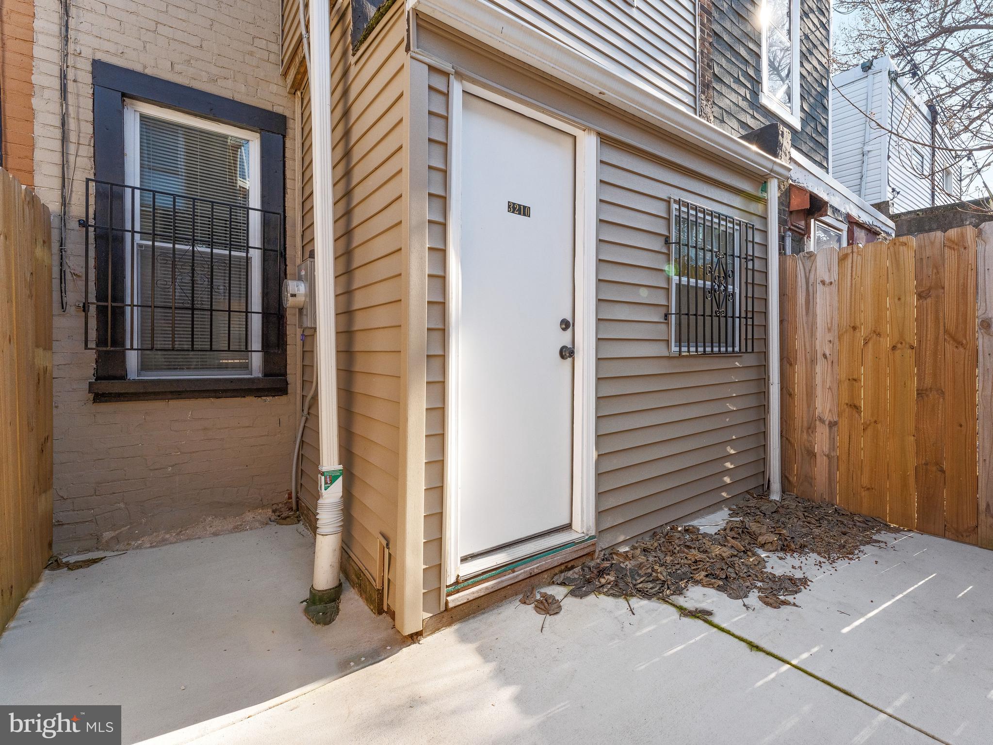 RICHMOND - Residential