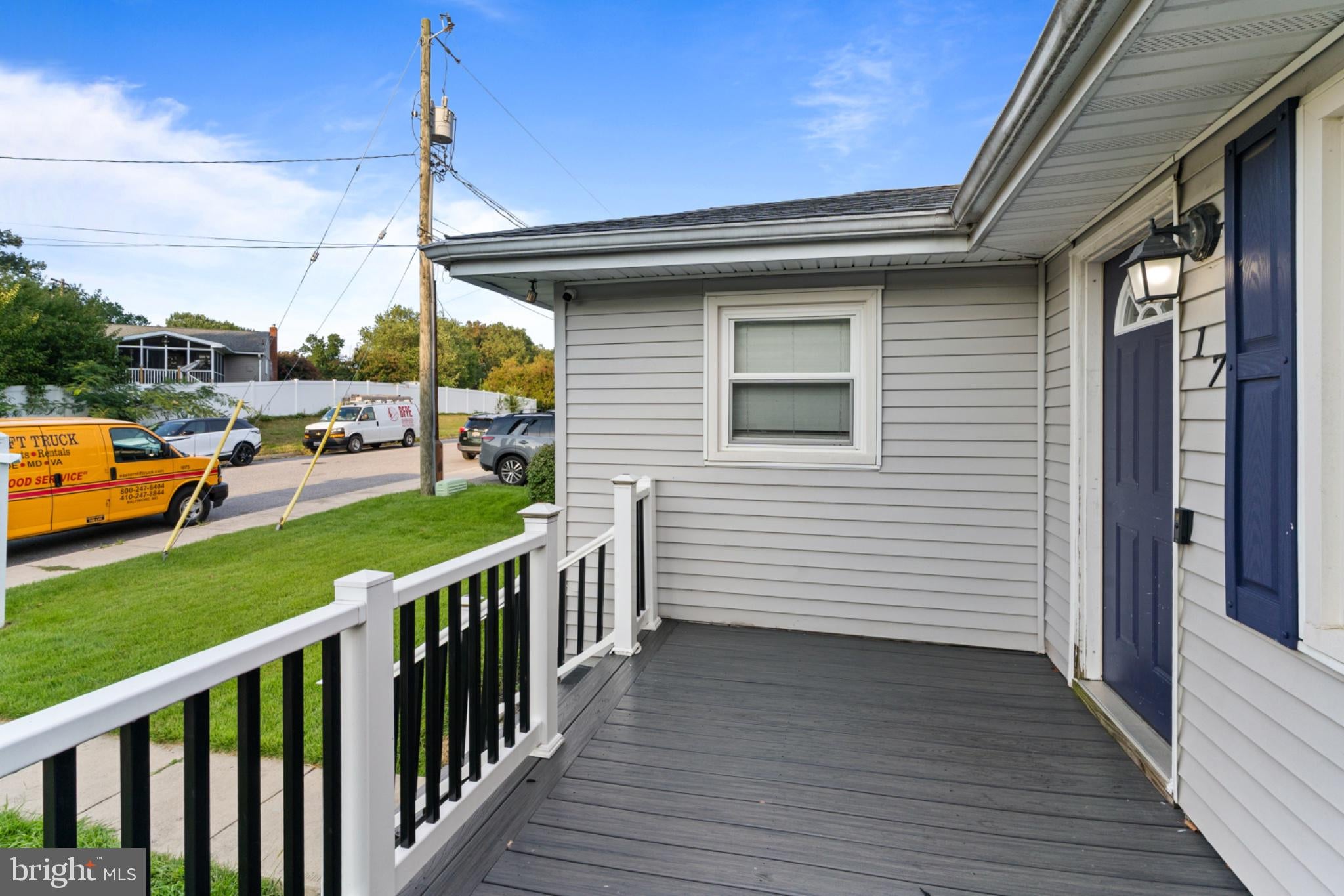 17 WILLOWDALE AVENUE