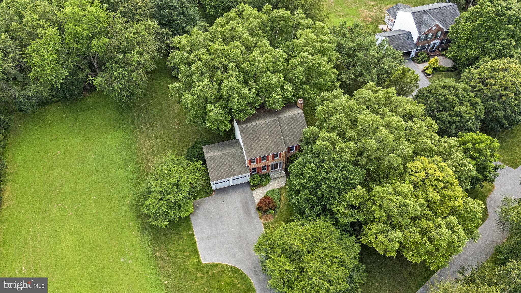 1285 LANCASTER DRIVE
