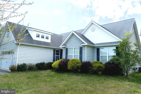 Photo of 27 Sun Ridge Drive, FELTON, DE 19943 (MLS # DEKT2046452)