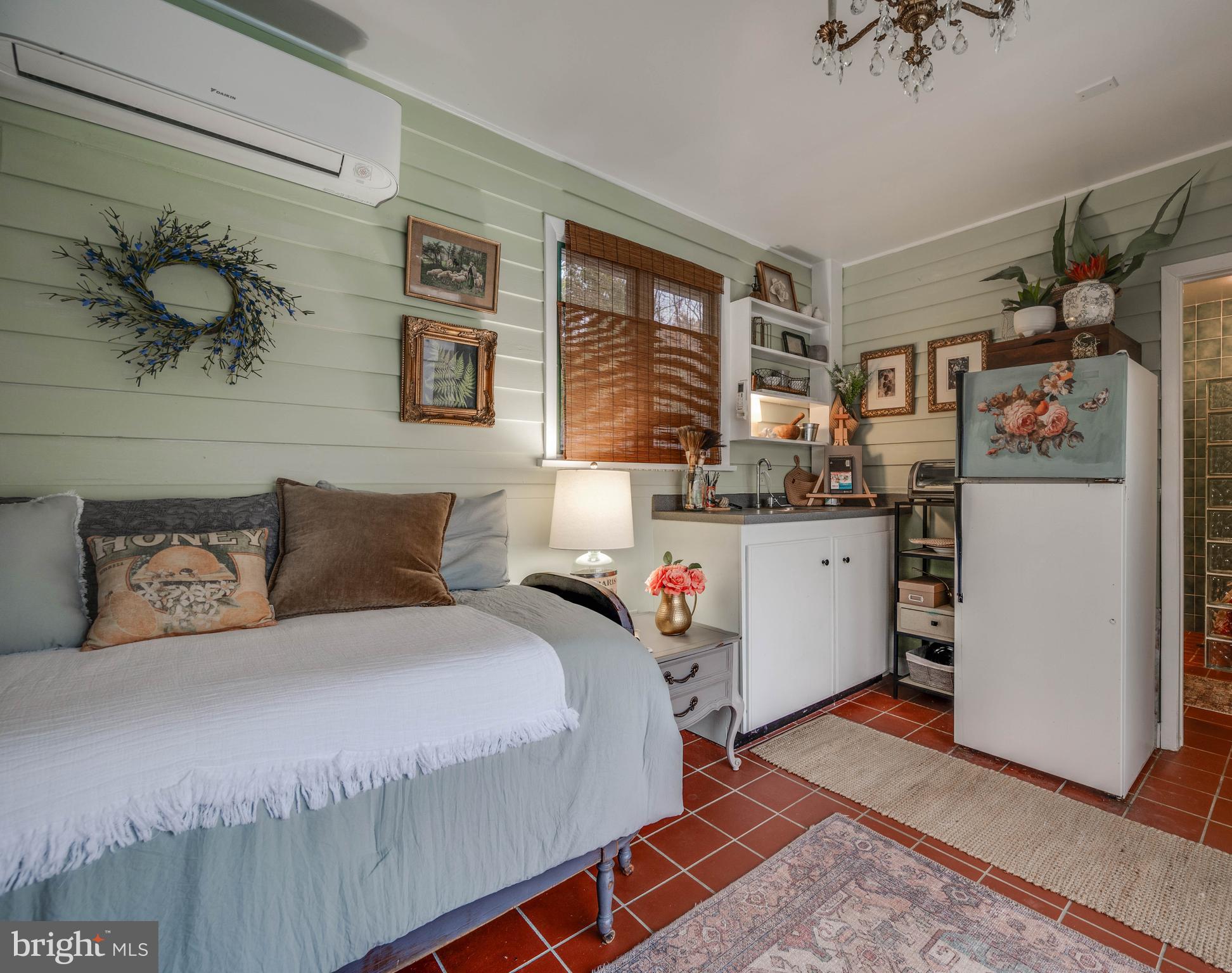 PHOENIX - Residential