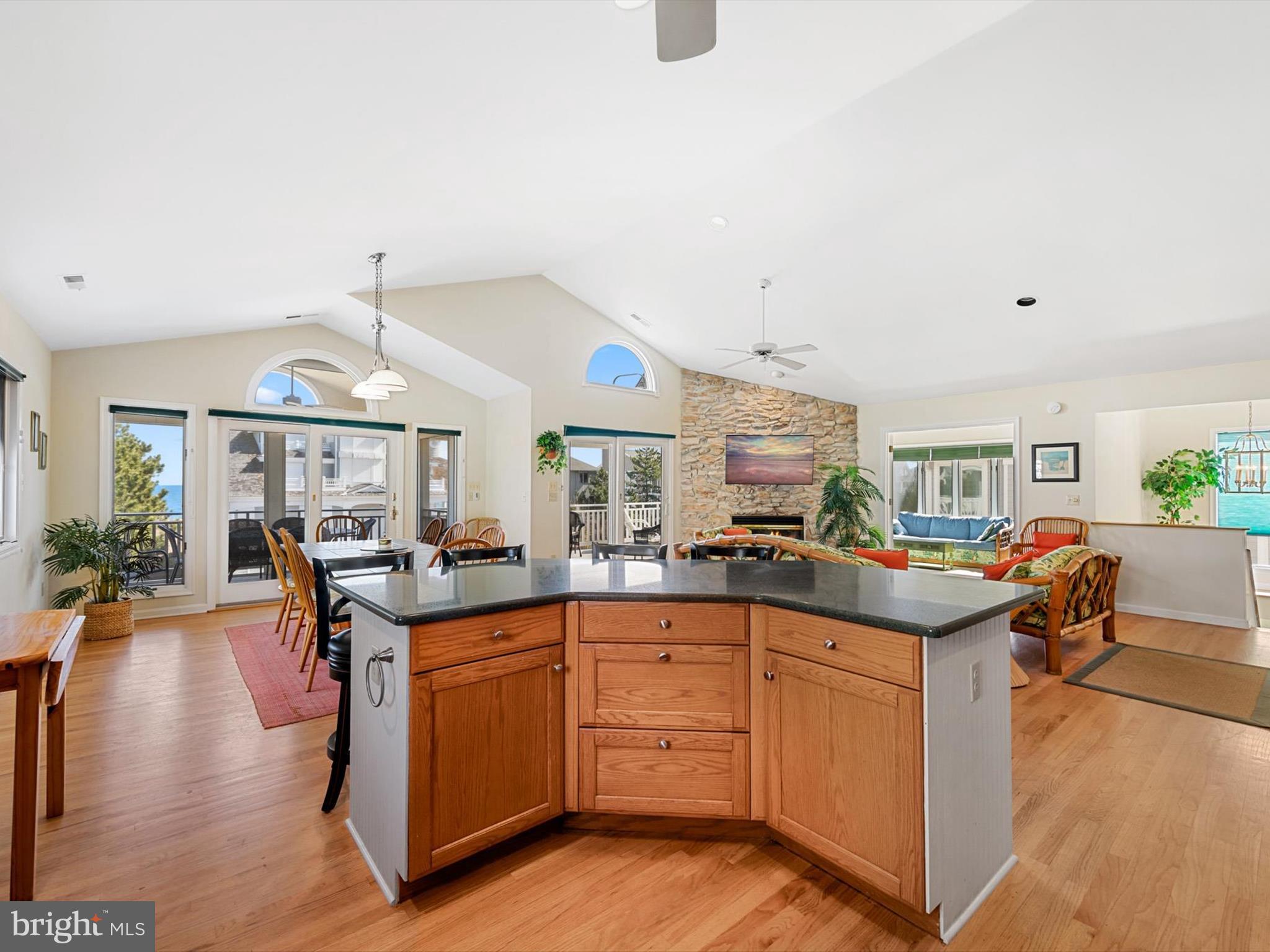 OCEAN RIDGE - Residential