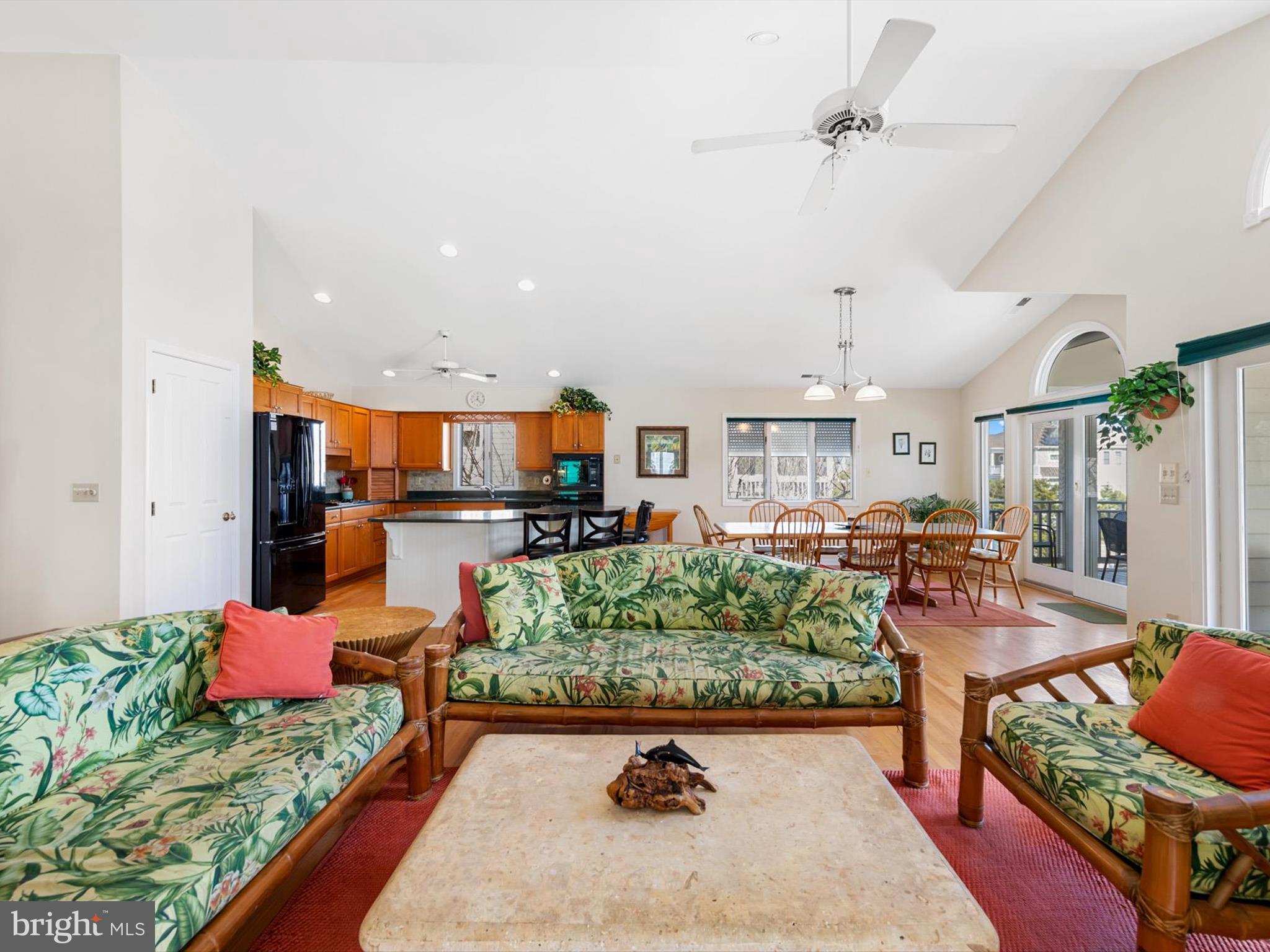 OCEAN RIDGE - Residential