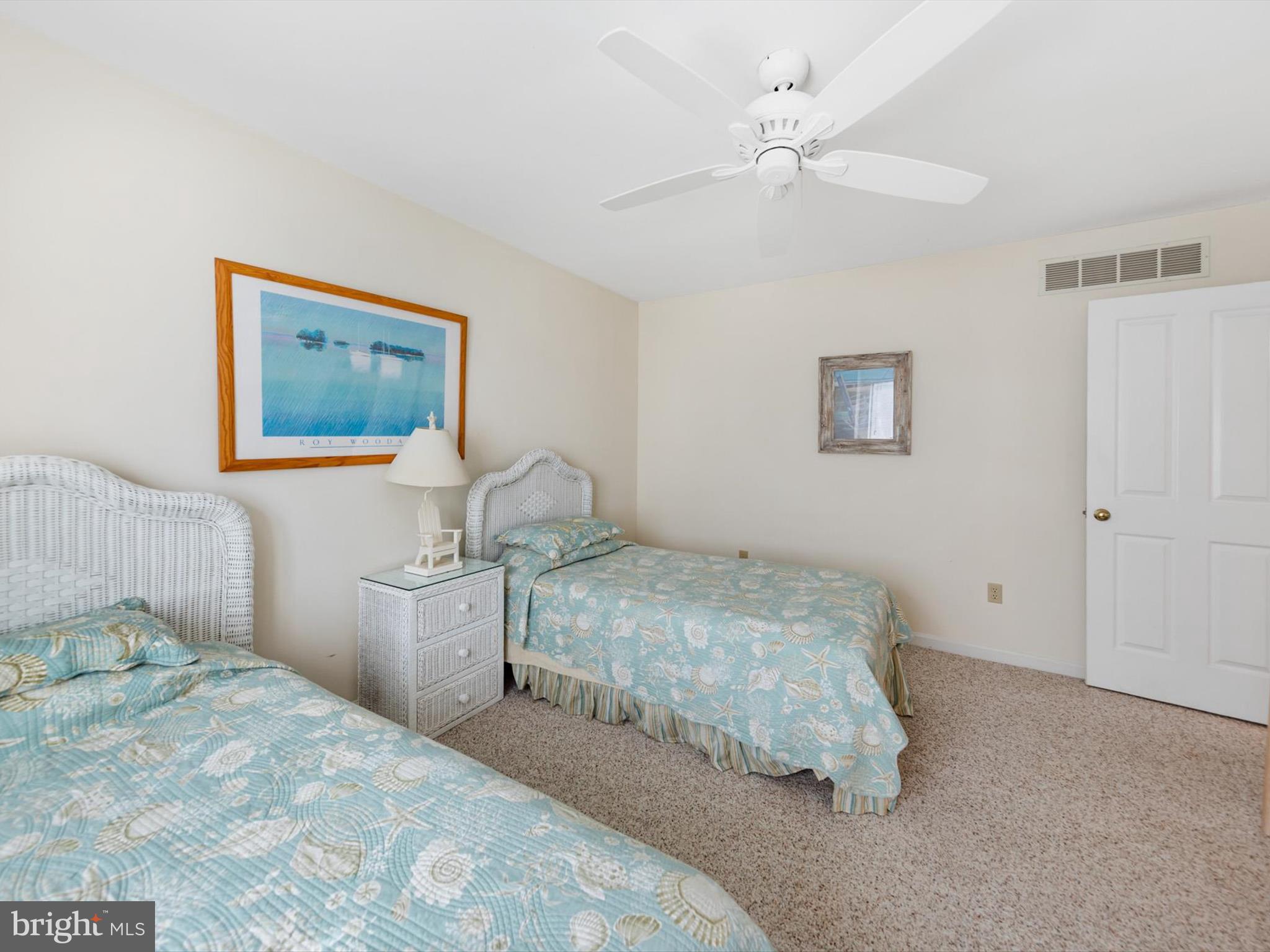 OCEAN RIDGE - Residential