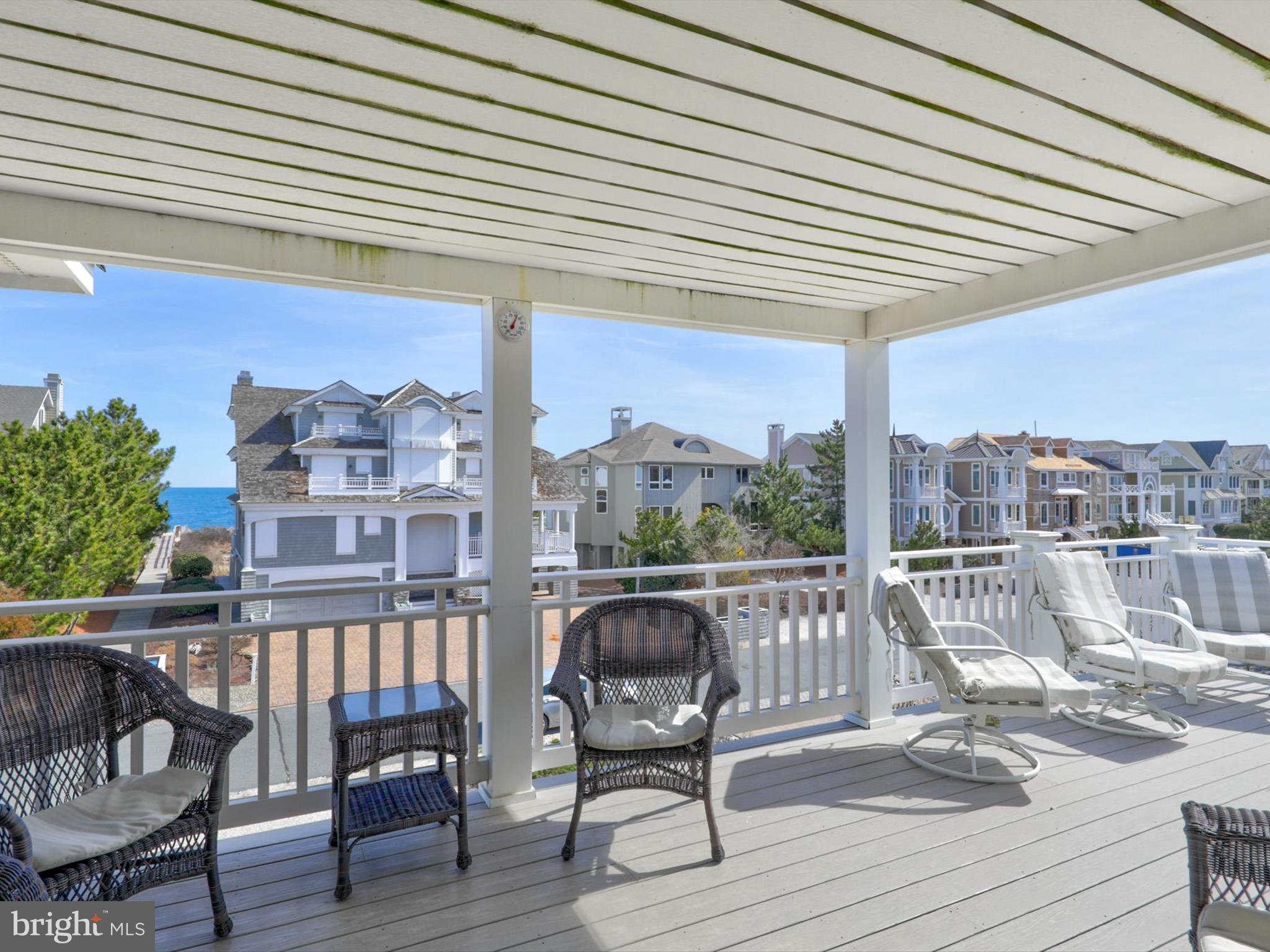 OCEAN RIDGE - Residential