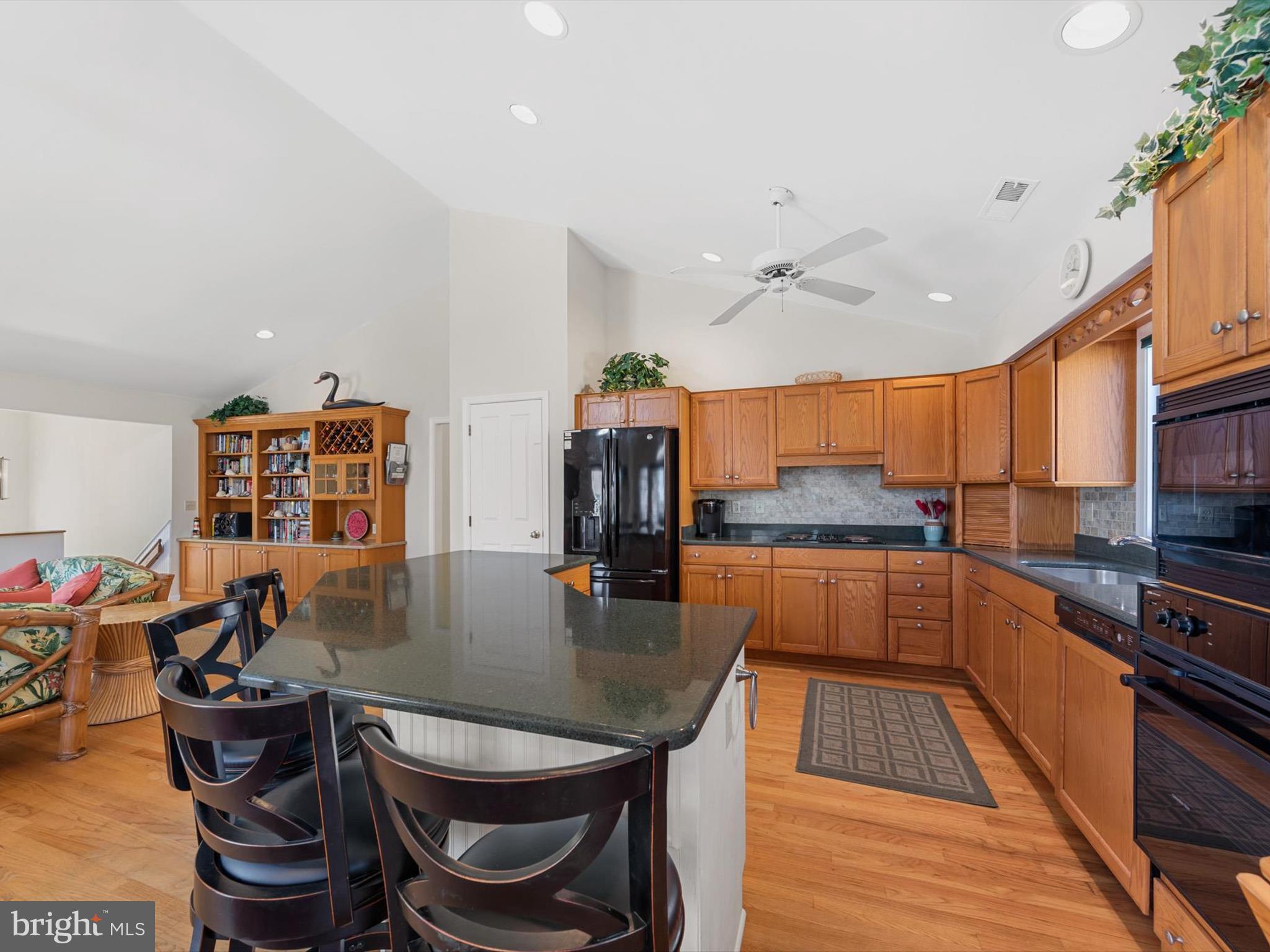 OCEAN RIDGE - Residential