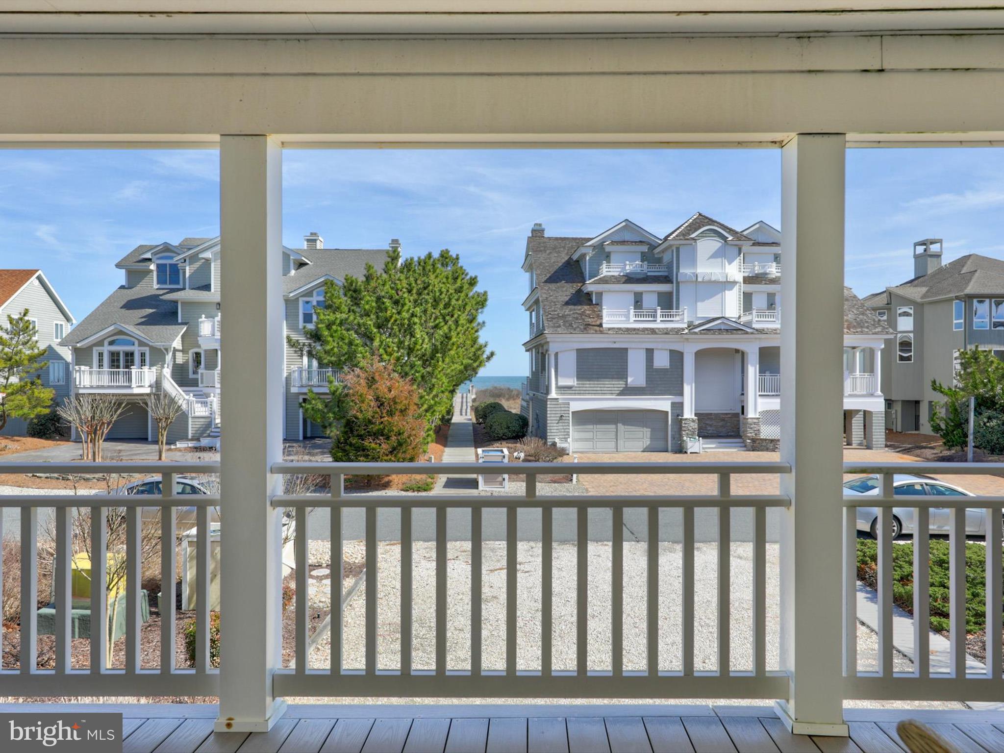 OCEAN RIDGE - Residential