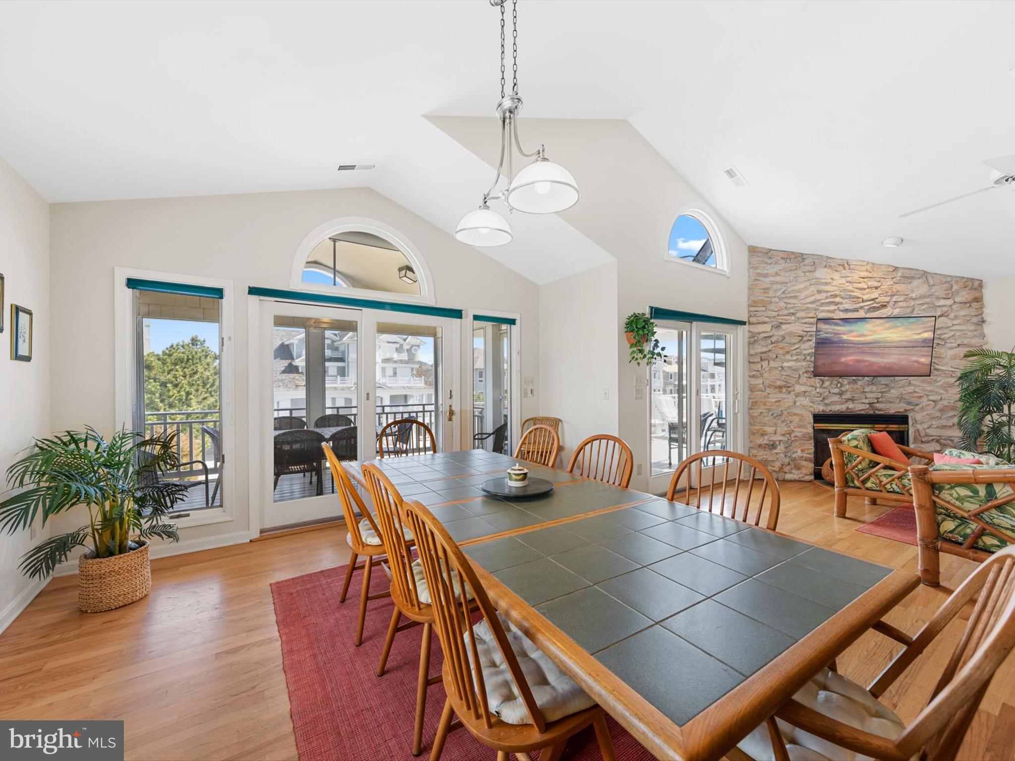 OCEAN RIDGE - Residential