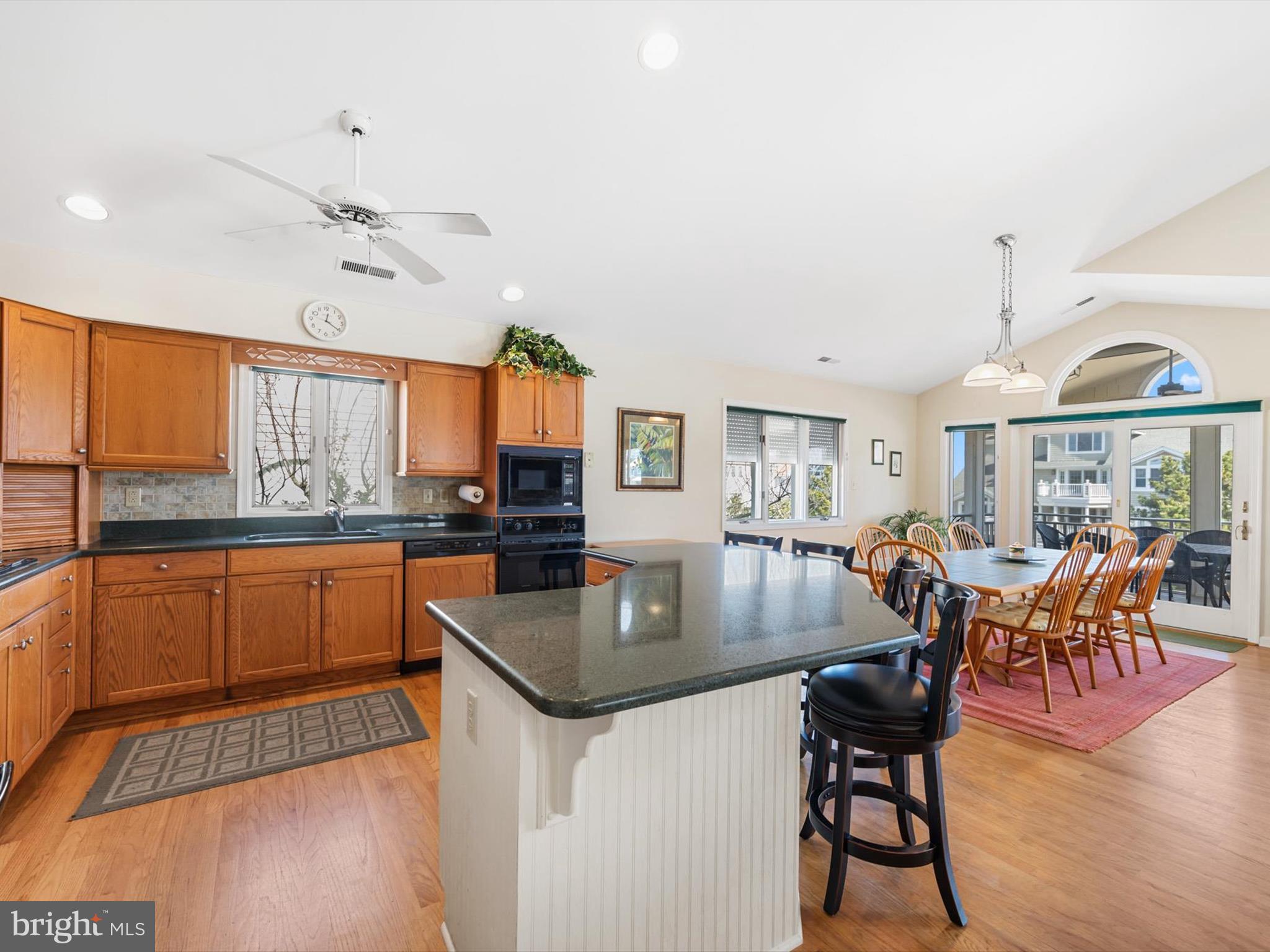 OCEAN RIDGE - Residential