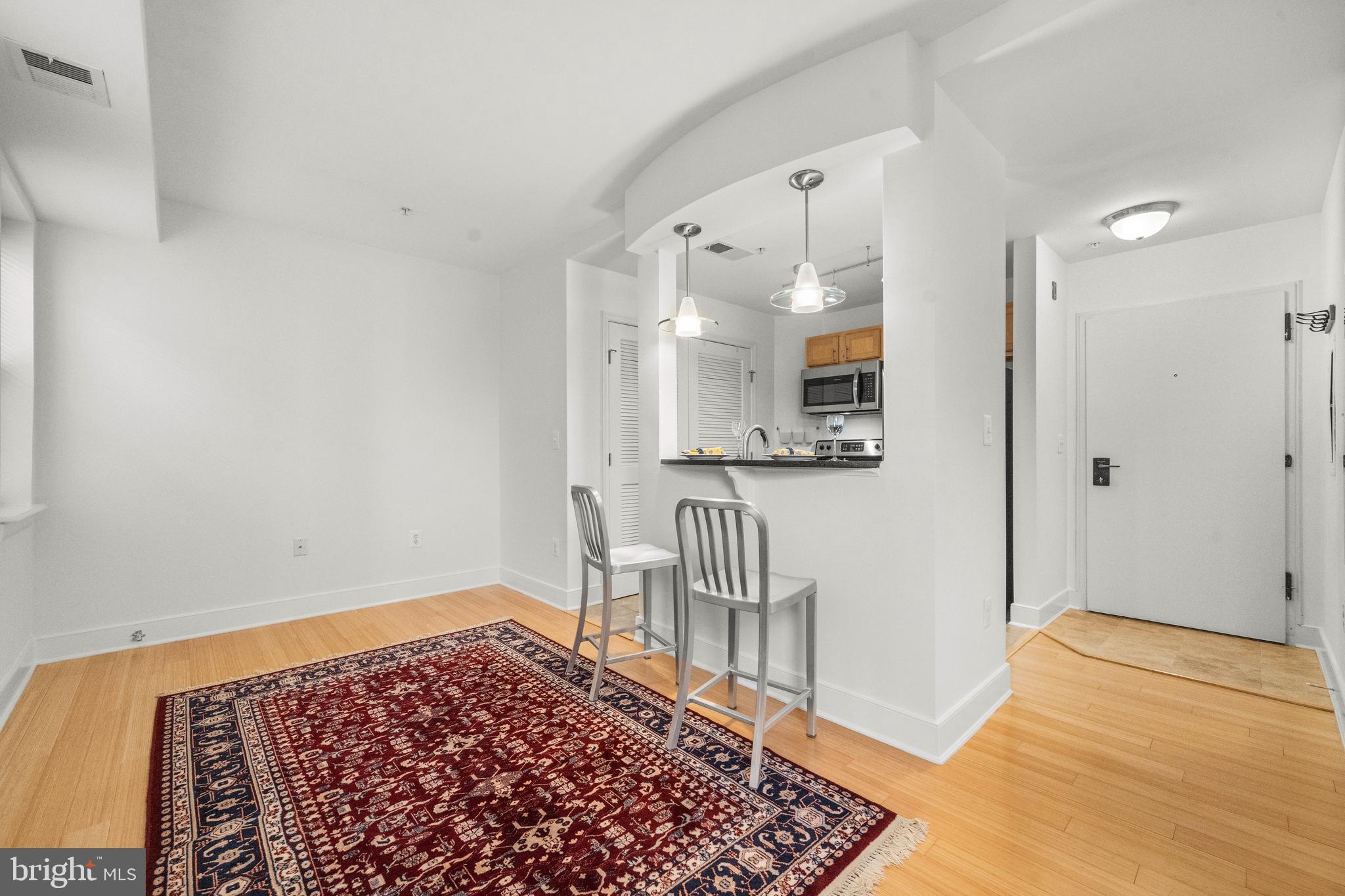 1106 COLUMBIA ROAD NW 304