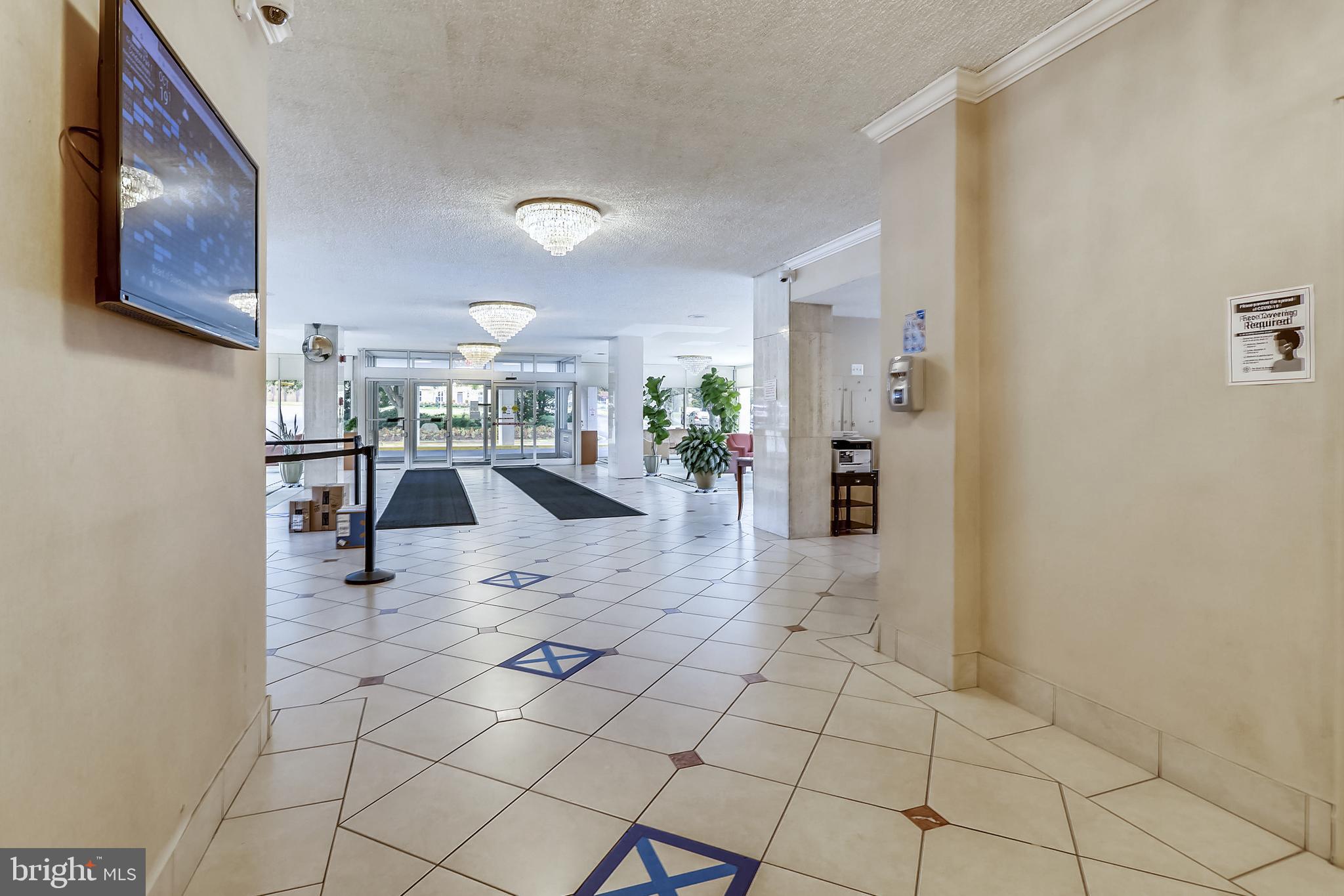 10201 GROSVENOR PLACE 1005