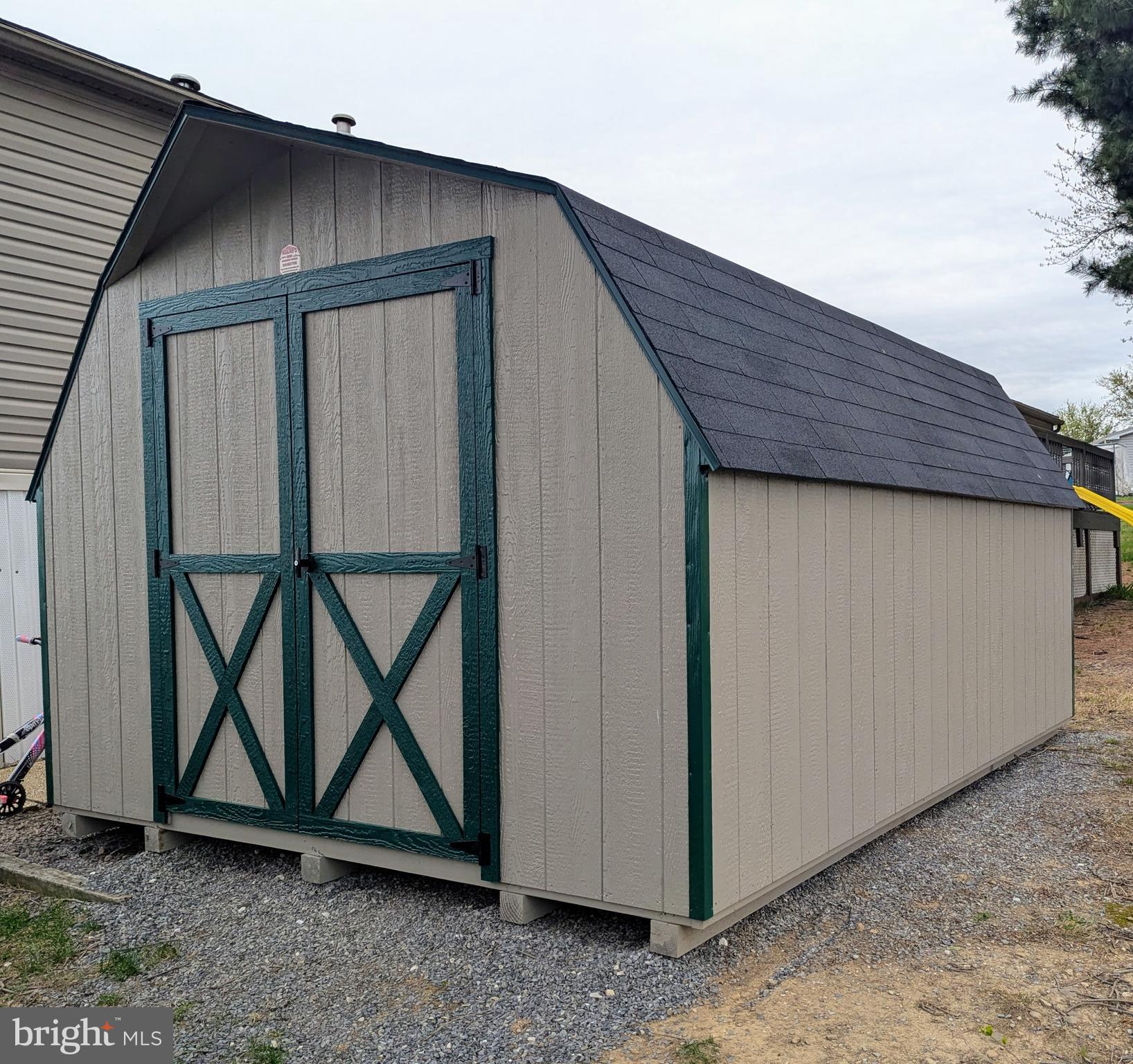 PLEASANT HILLS TR - Residential