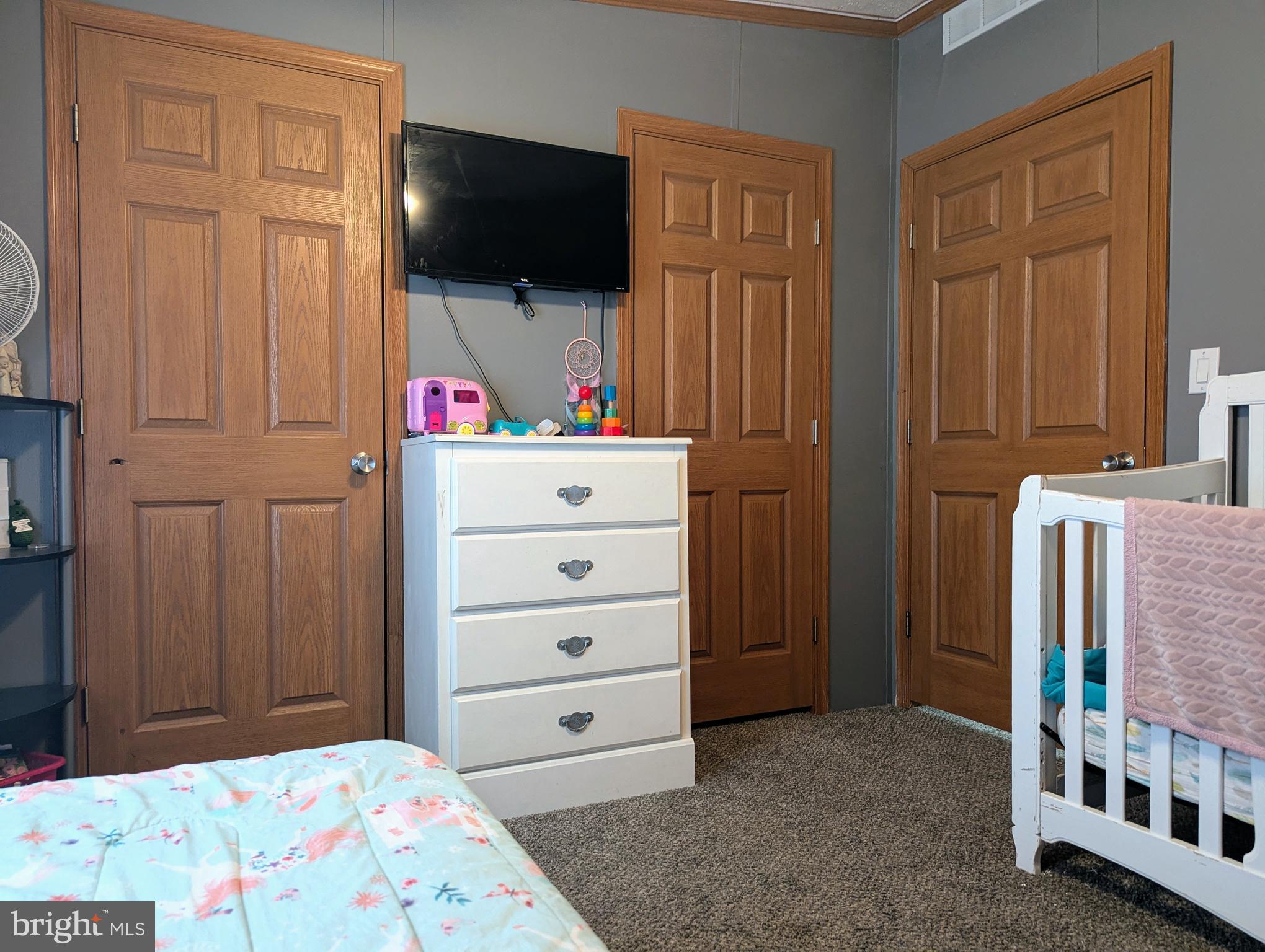 PLEASANT HILLS TR - Residential