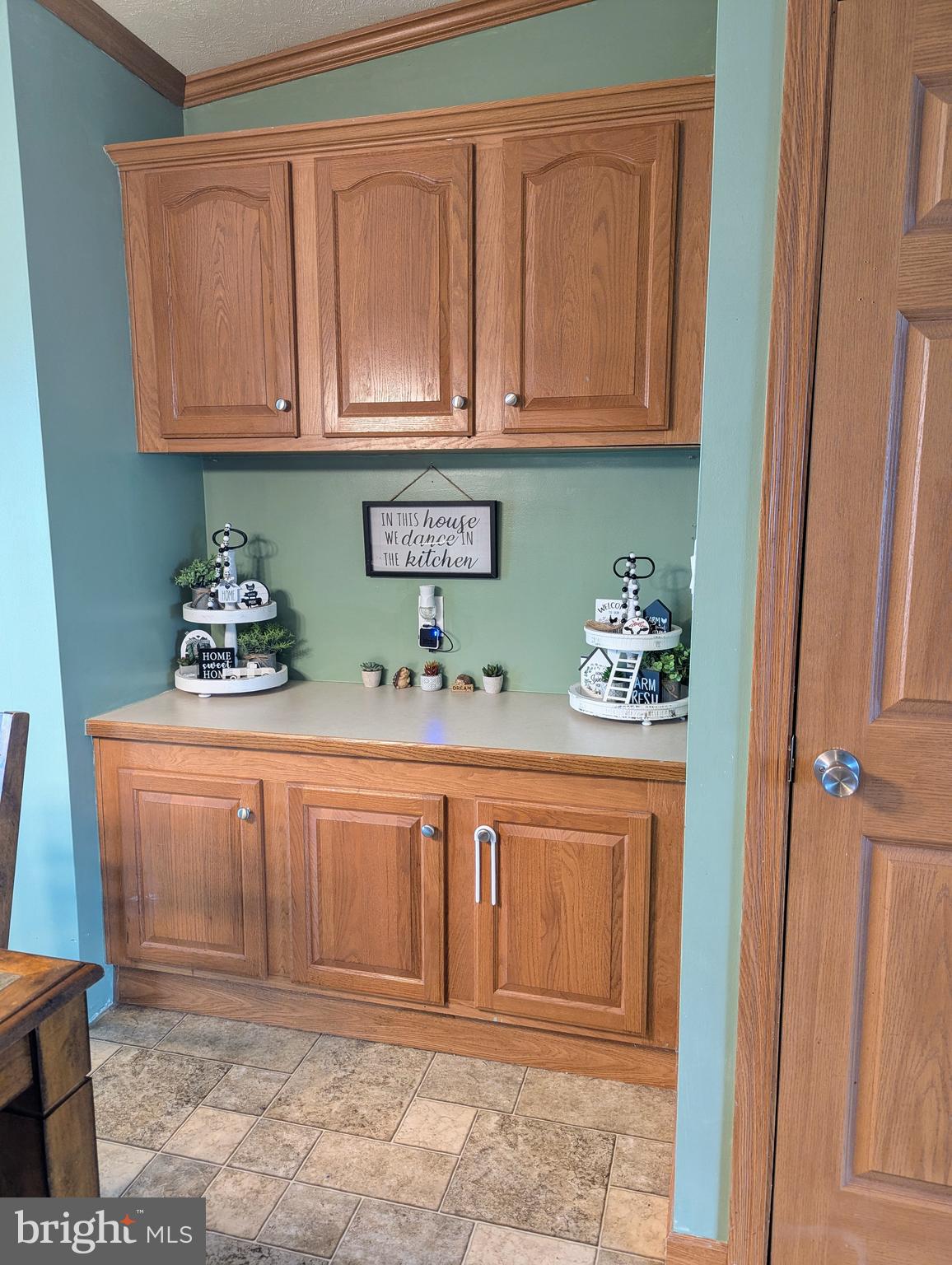 PLEASANT HILLS TR - Residential