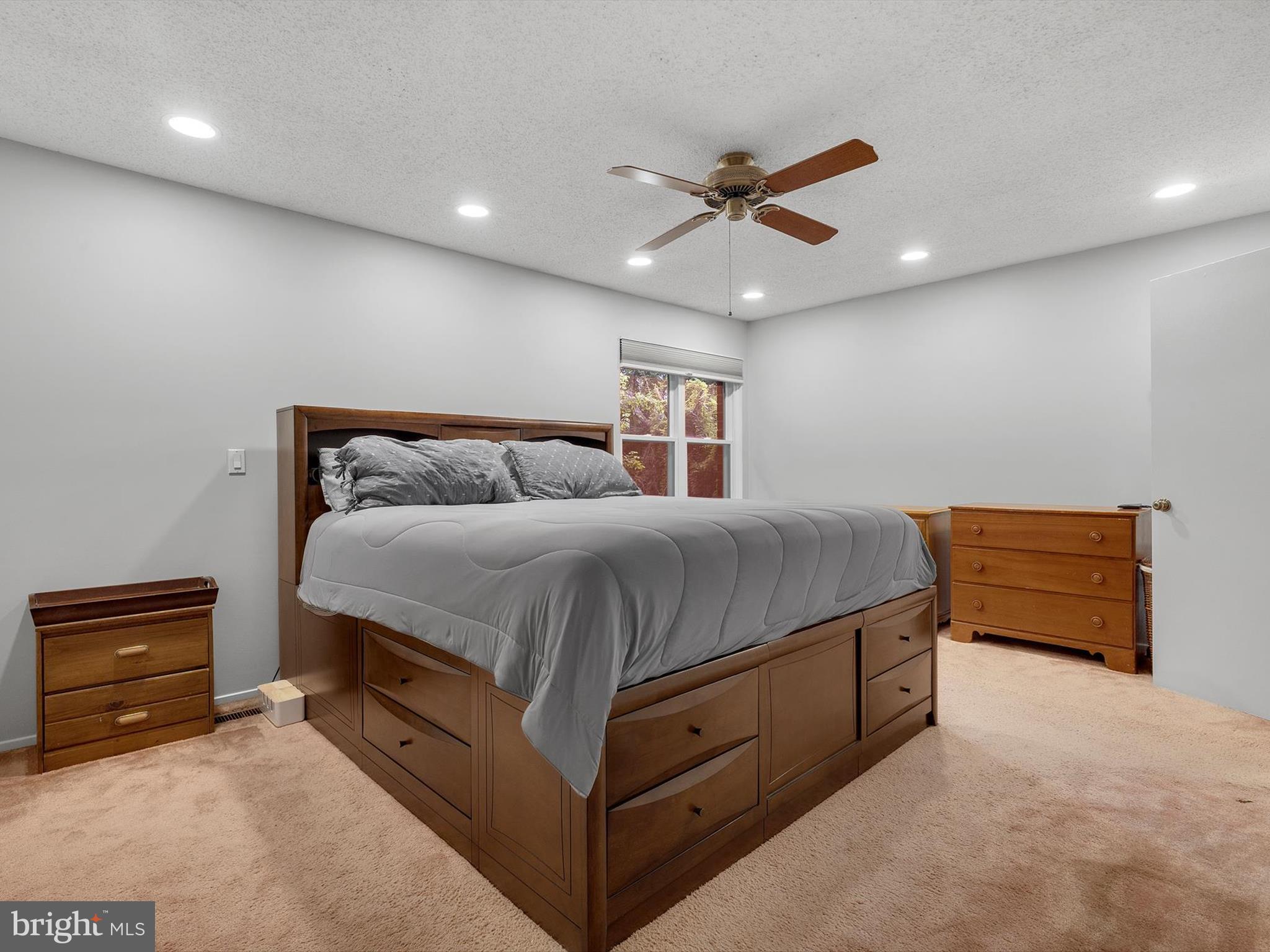 CHURCHILL TOWN SECTOR - Residential