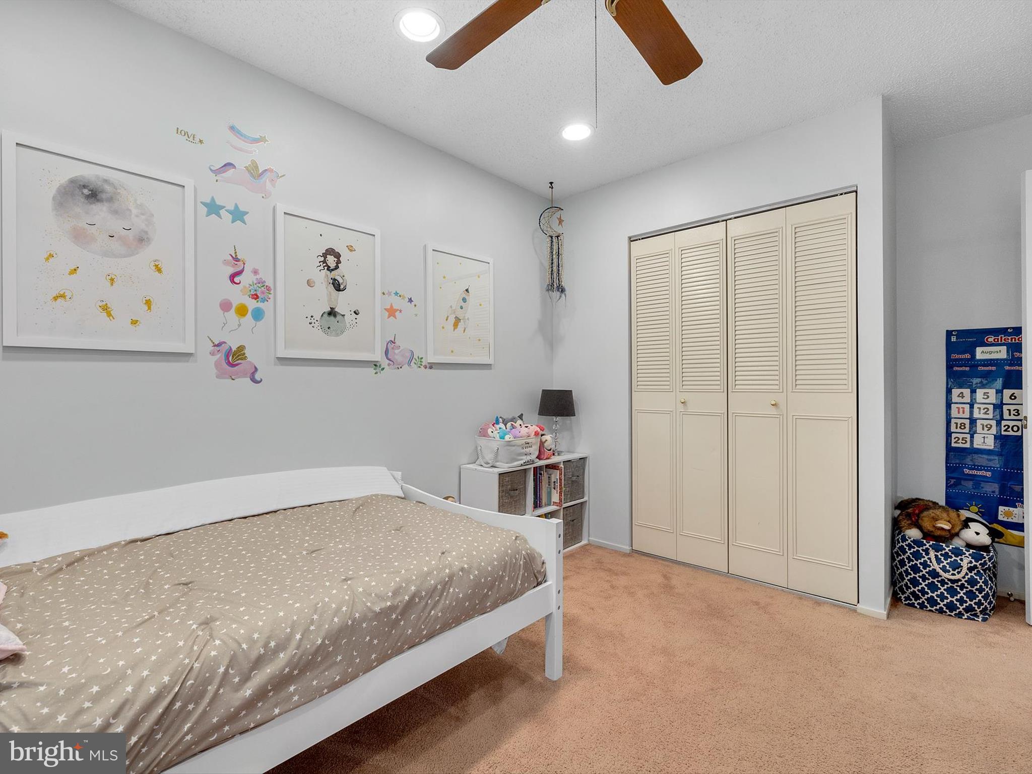 CHURCHILL TOWN SECTOR - Residential