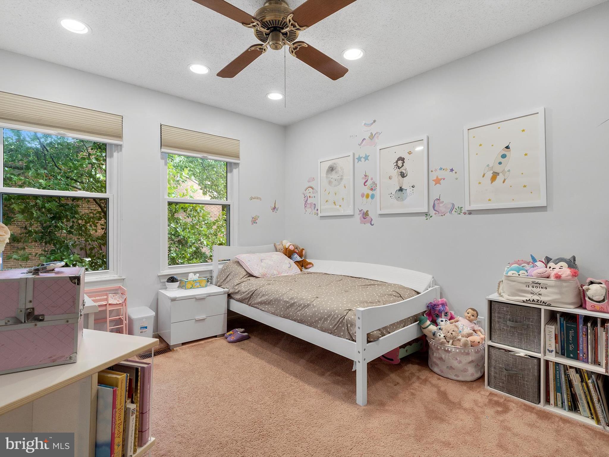 CHURCHILL TOWN SECTOR - Residential