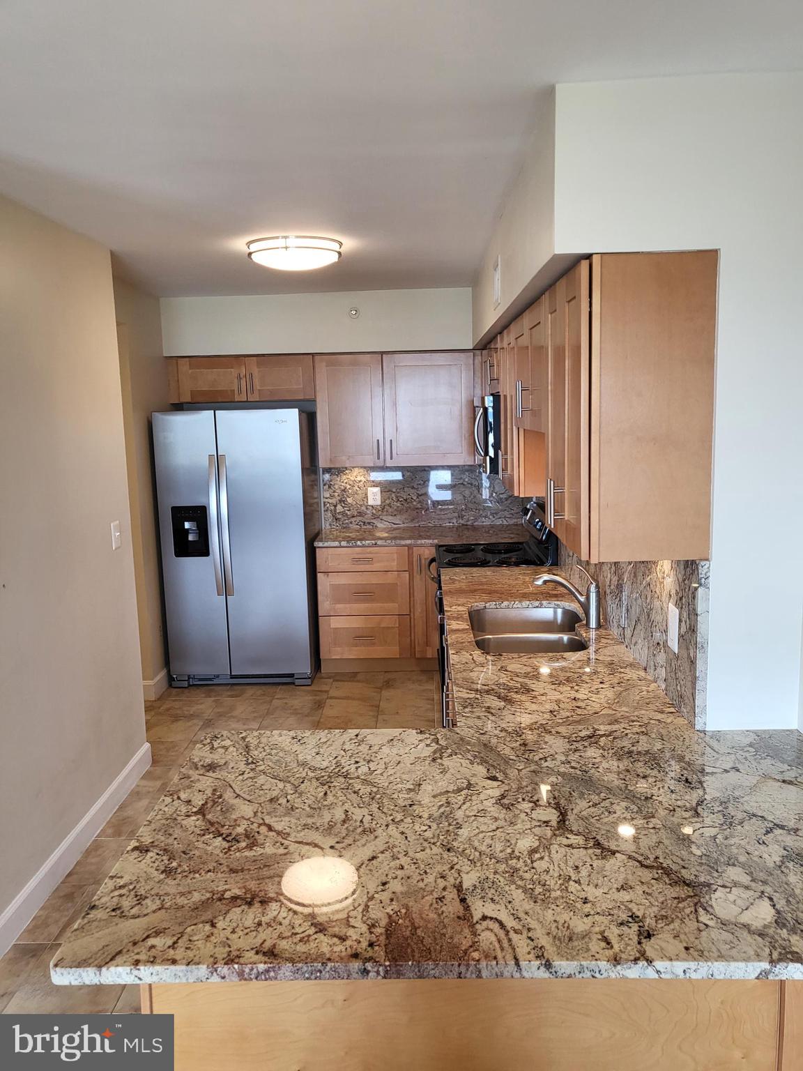 1300 CRYSTAL DRIVE 1404S