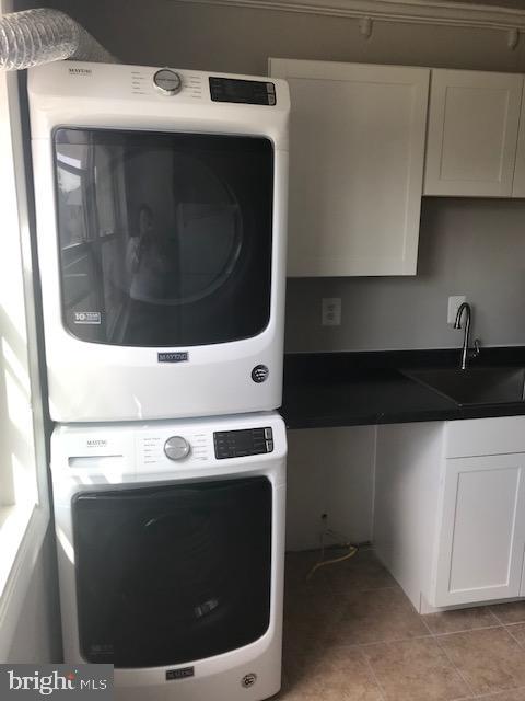 PINEWOOD SOUTH - Residential Lease