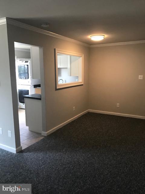 PINEWOOD SOUTH - Residential Lease