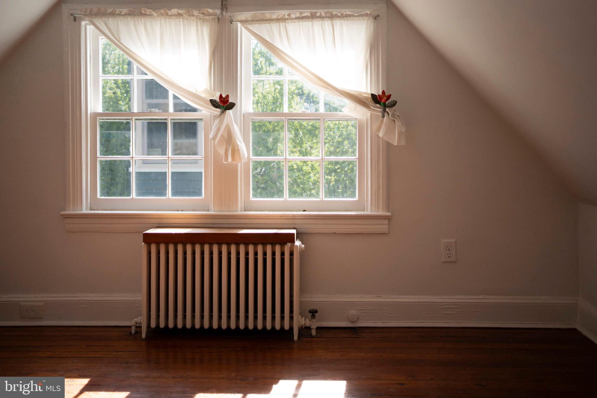 GLEN ECHO - Residential