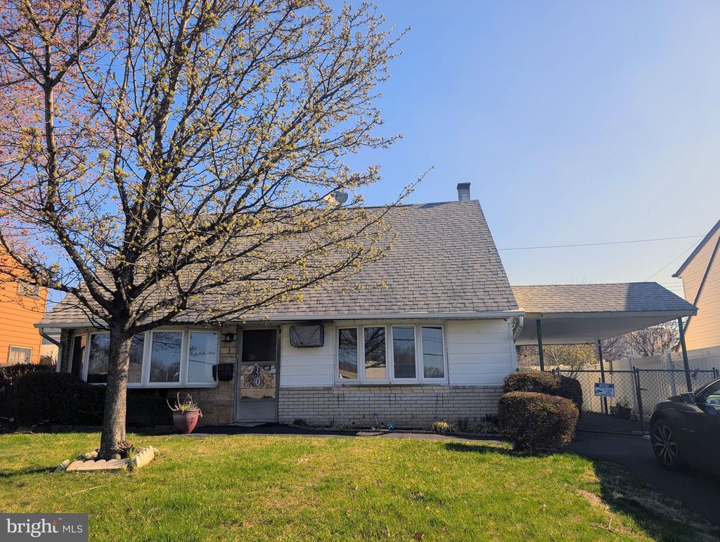 Photo of 2873 Comly Road, PHILADELPHIA, PA 19154 (MLS # PAPH2602772)