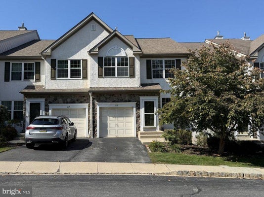 219 TALL PINES DR, WEST CHESTER, PA 19380 - Image 2bacde3c590dbef6f2f67aaaafb46d64/1578027930