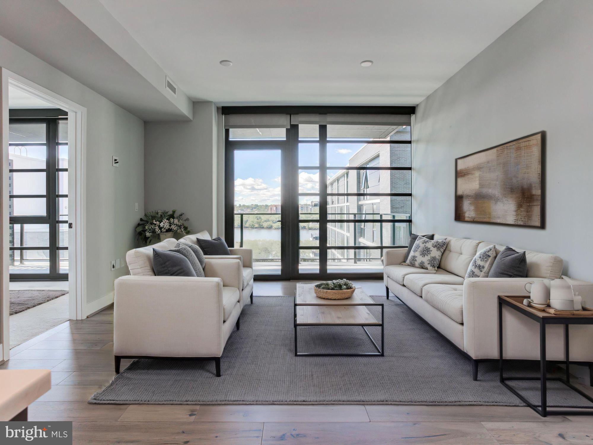 1300 4TH STREET SE 908