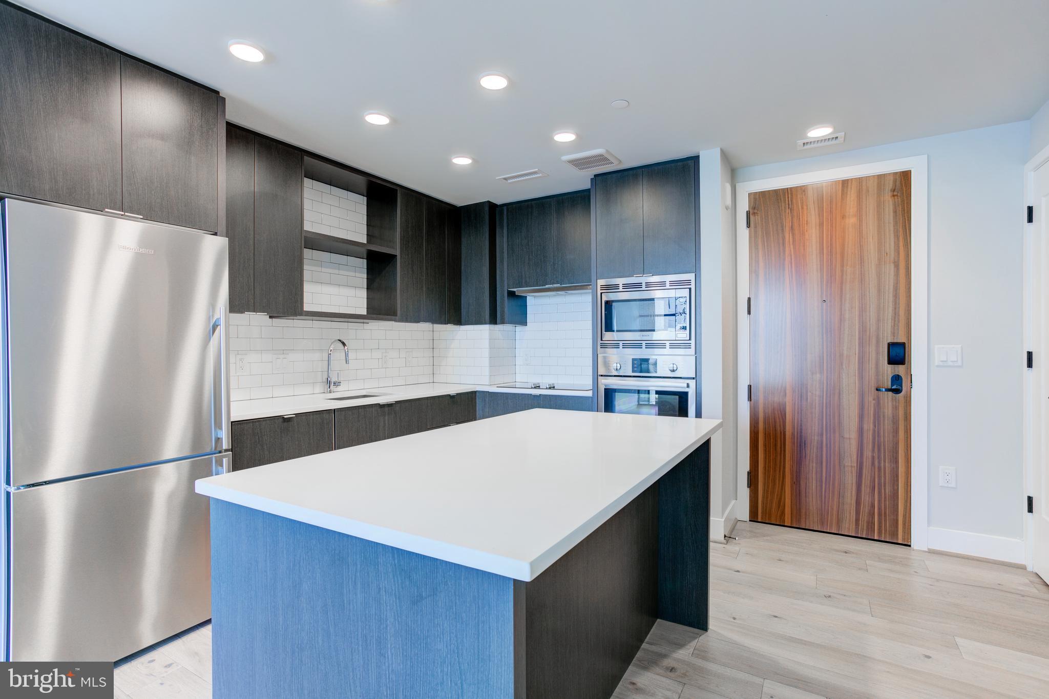 1300 4TH STREET SE 908