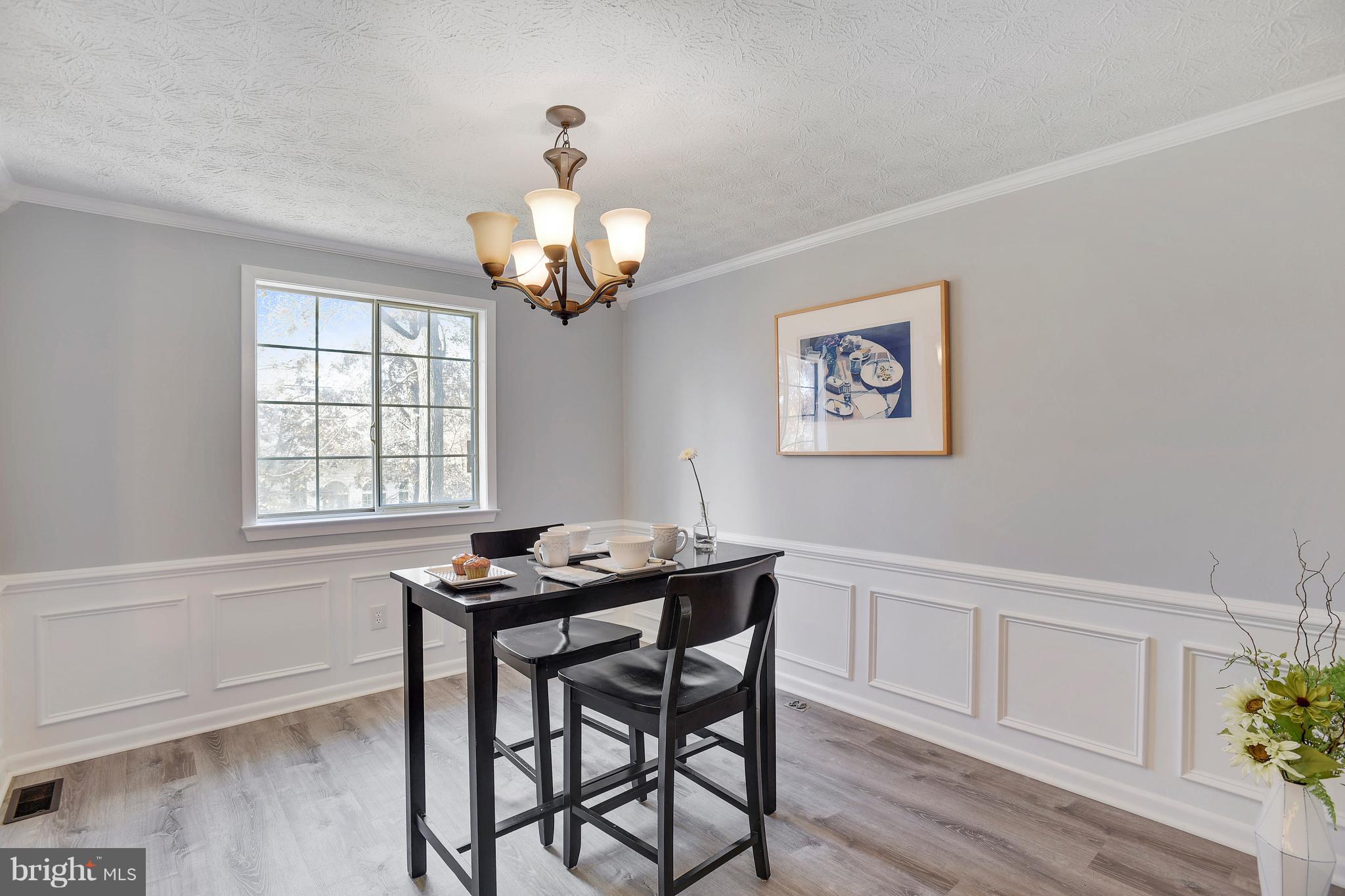 RESTON - Residential