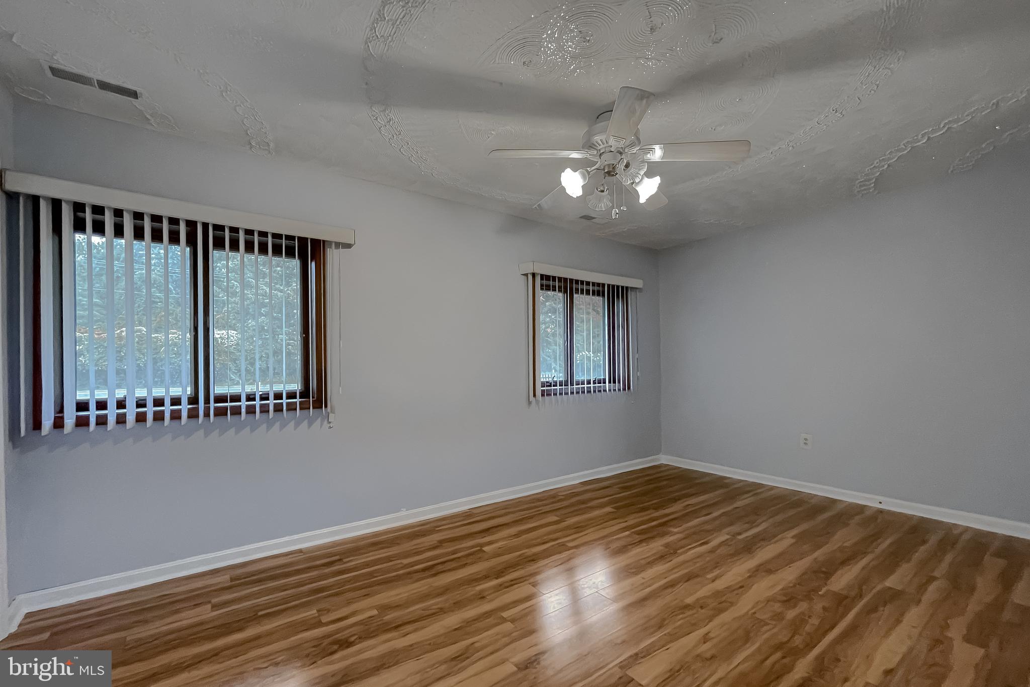 COVE POINT - Residential