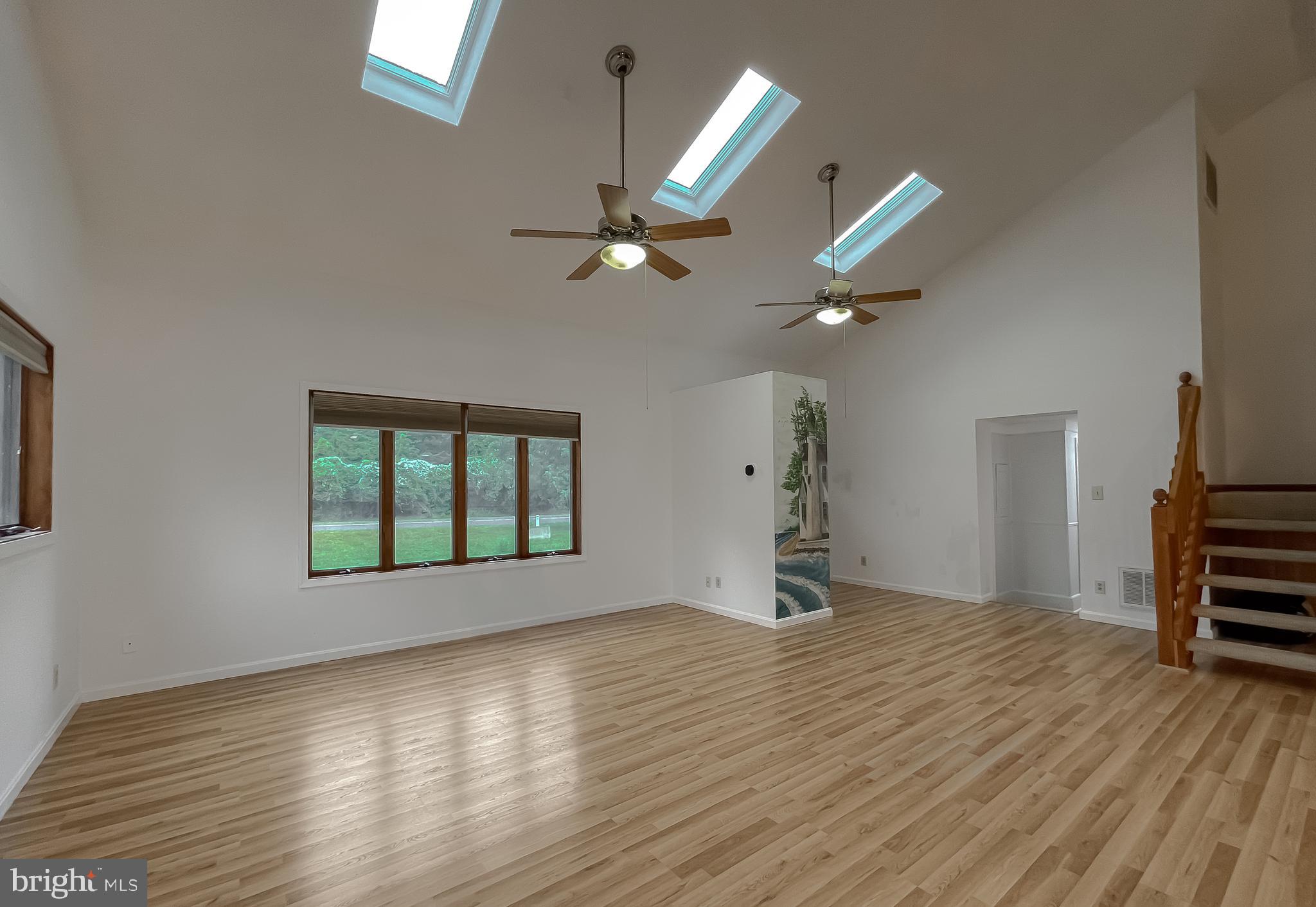 COVE POINT - Residential