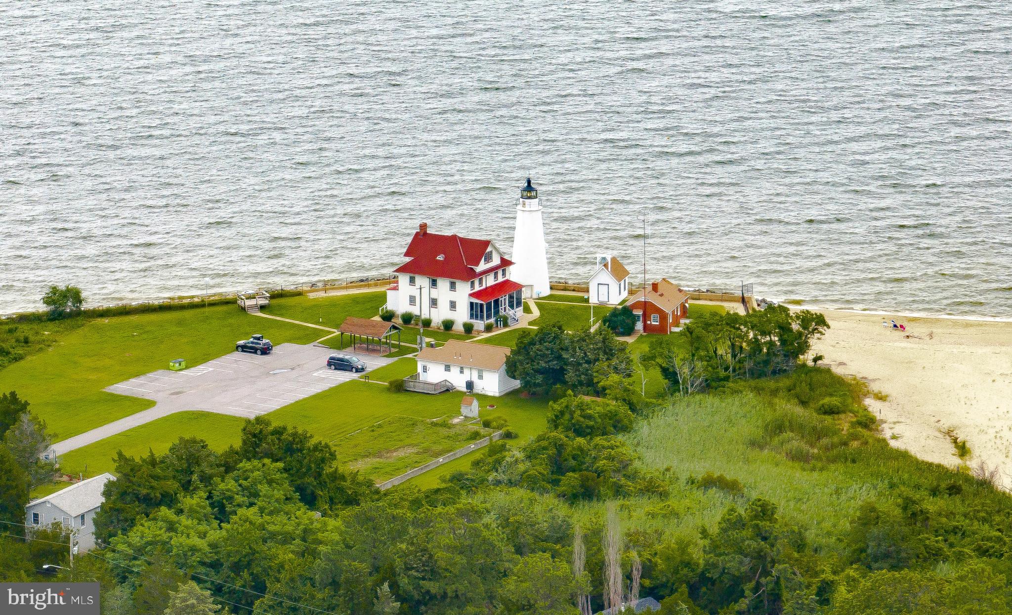 COVE POINT - Residential