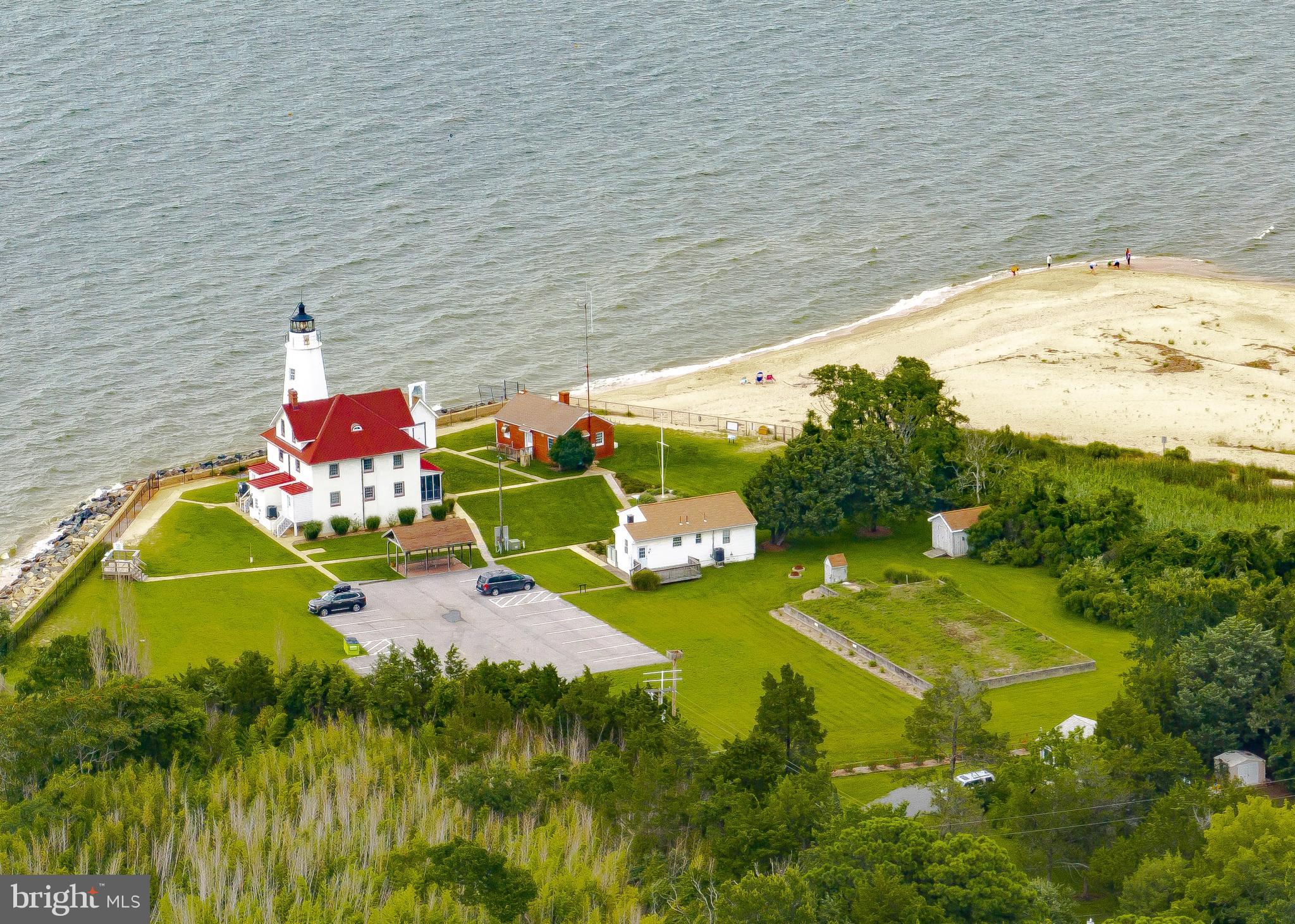 COVE POINT - Residential