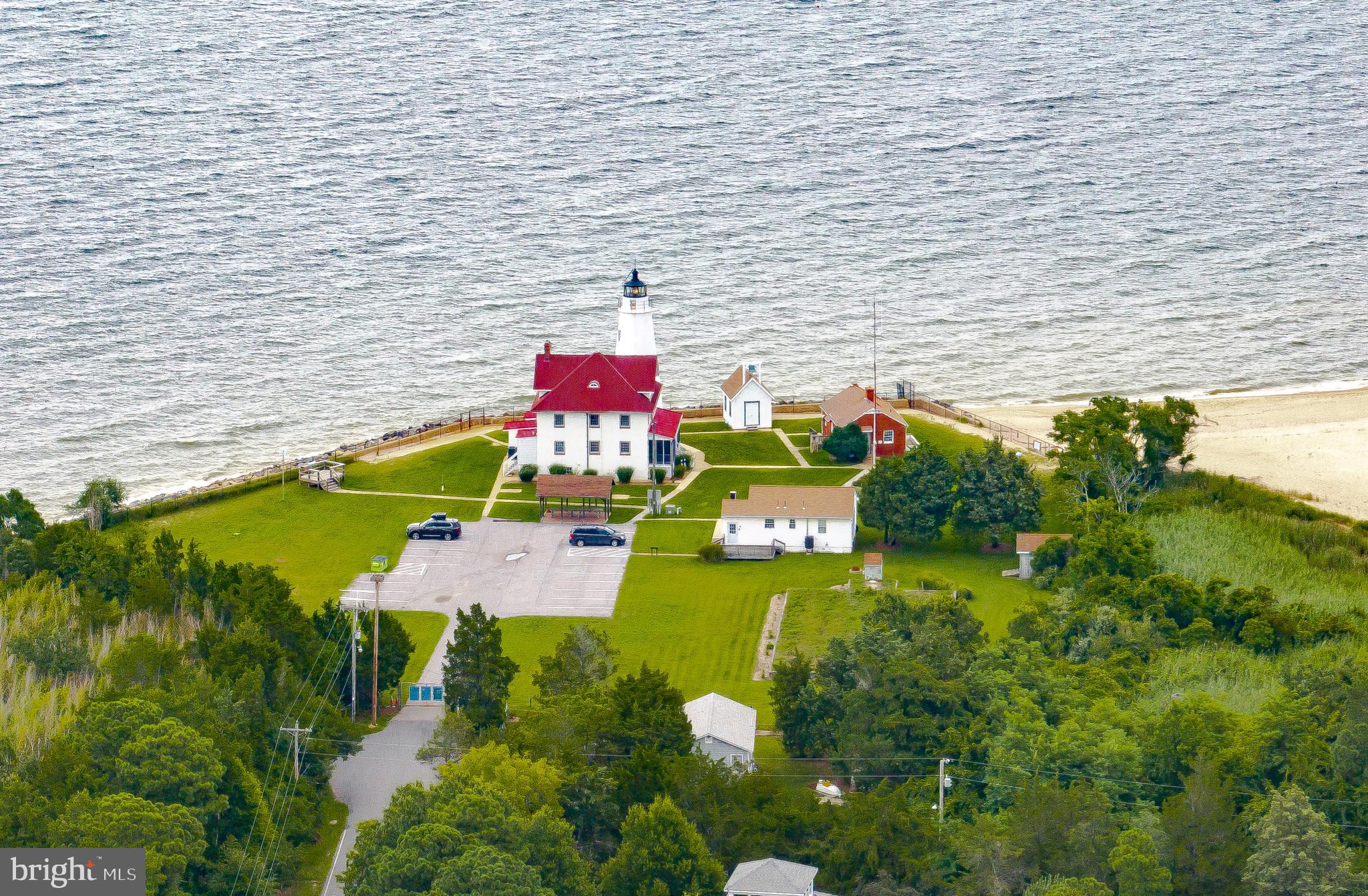 COVE POINT - Residential