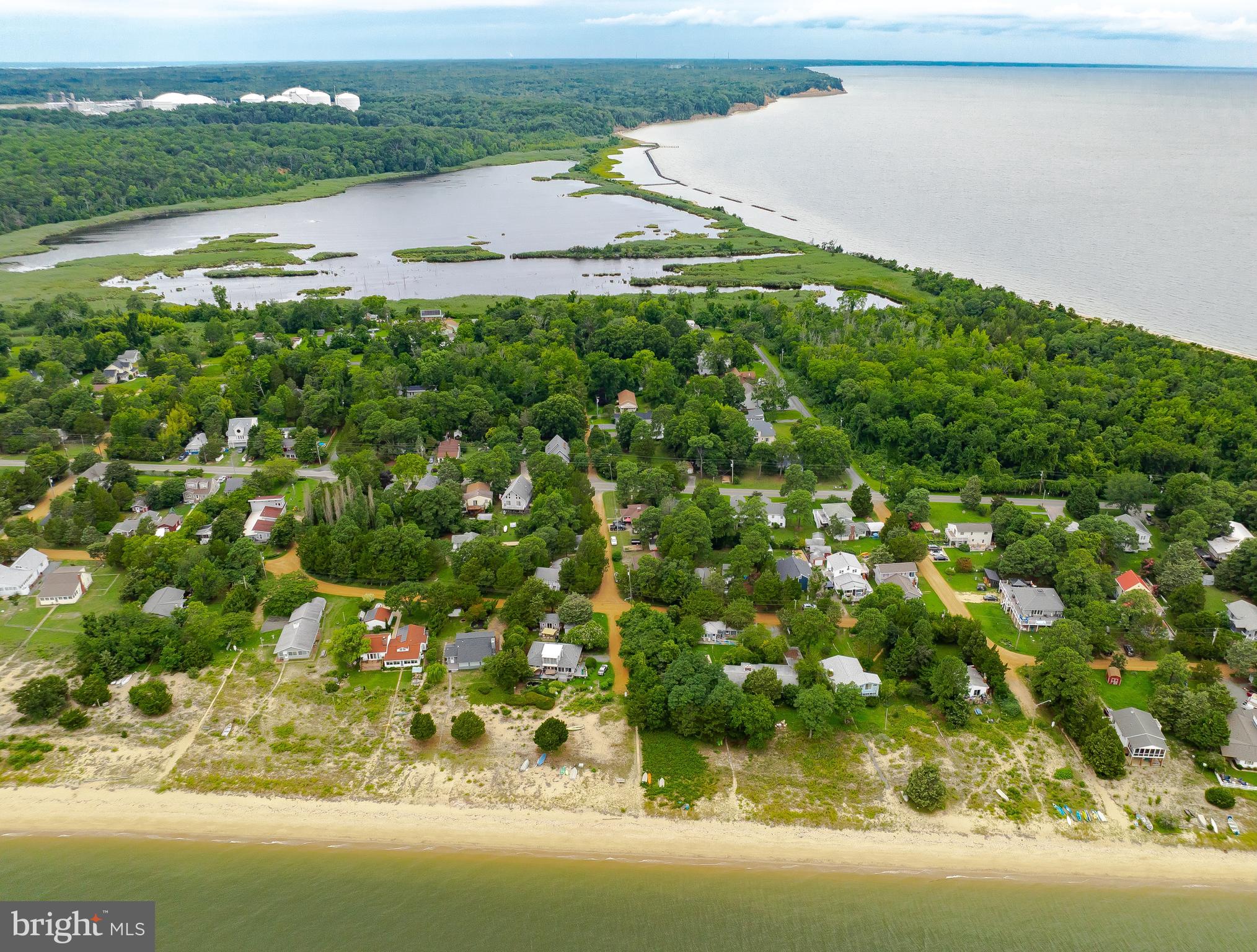 COVE POINT - Residential