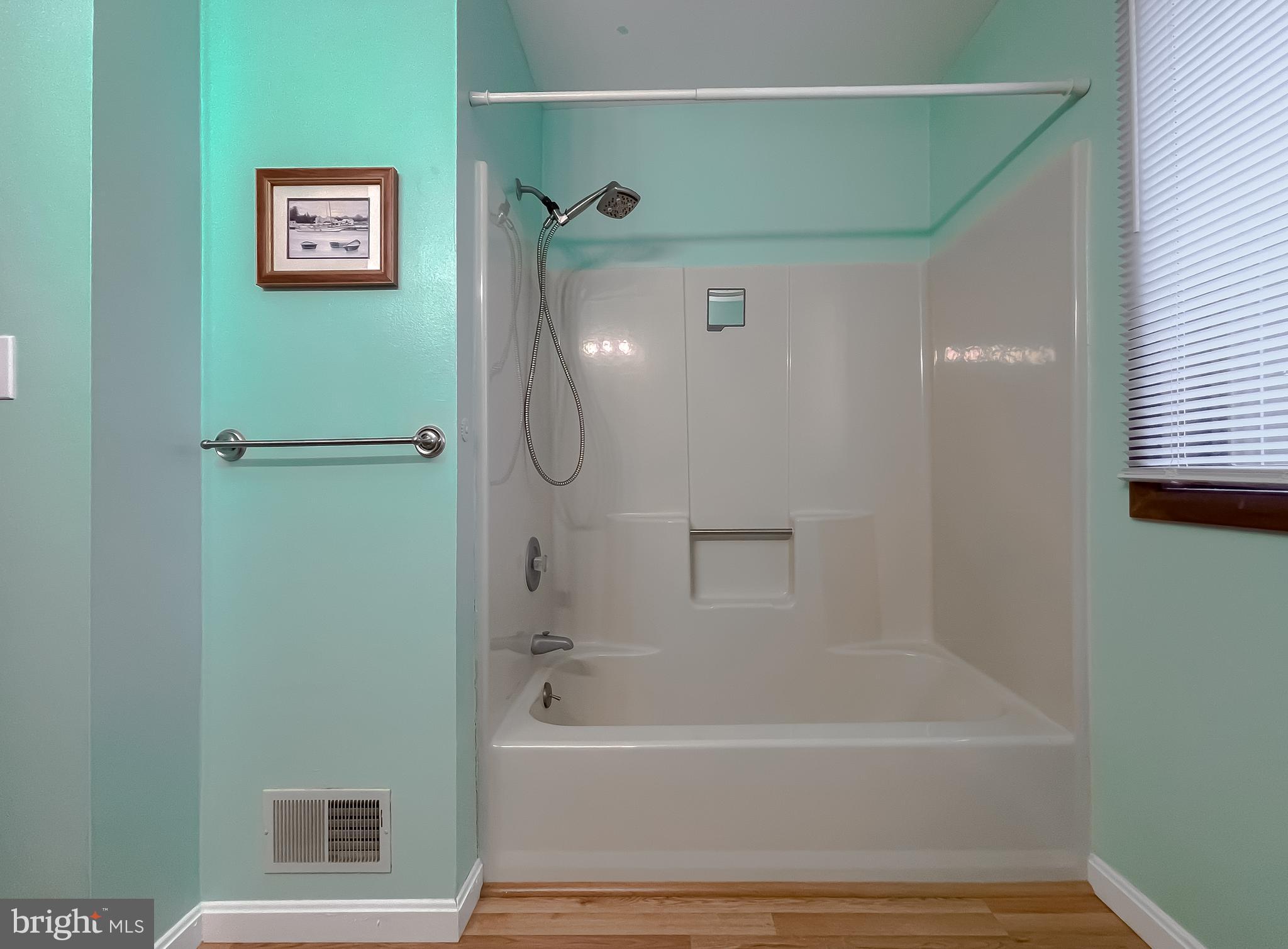 COVE POINT - Residential