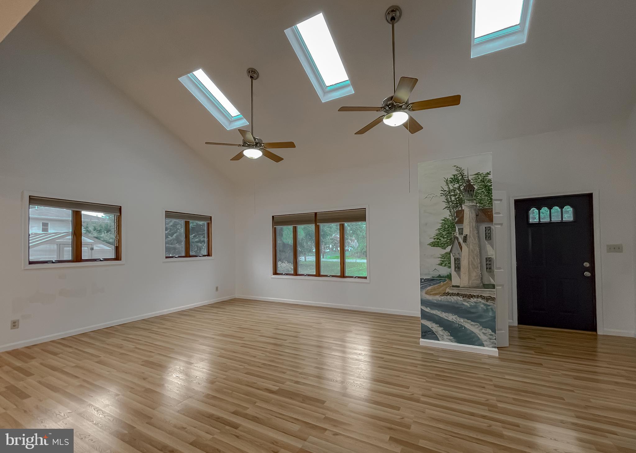 COVE POINT - Residential