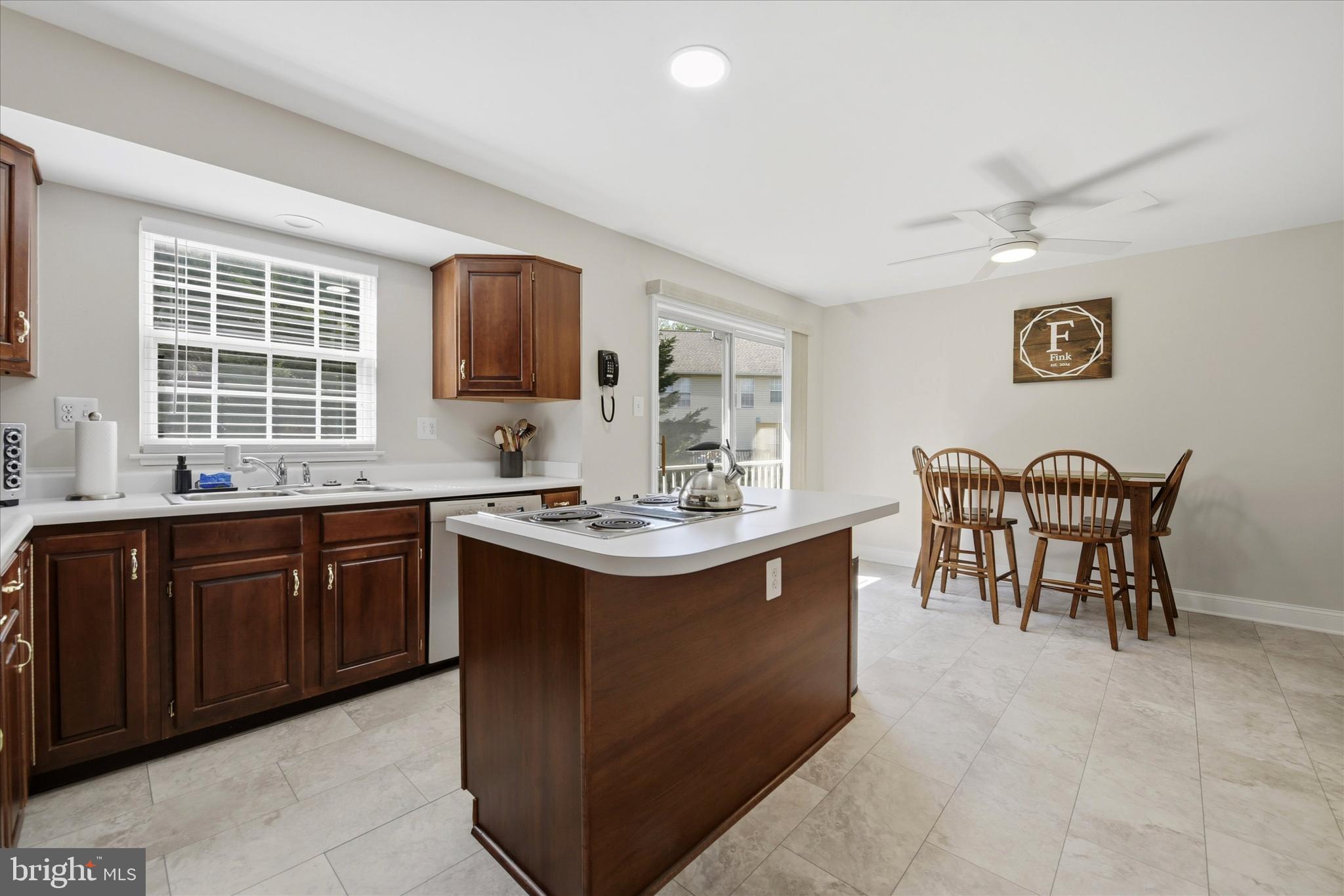 BALMORAL - Residential