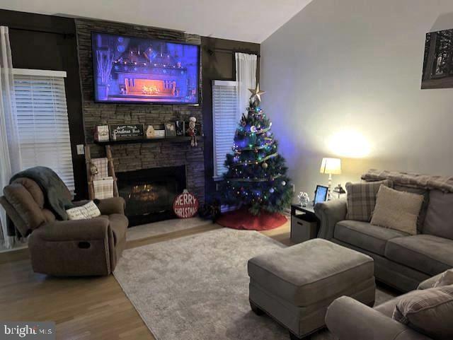 SPRING MILLS - Residential