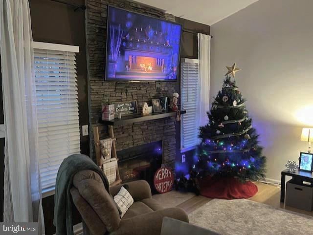 SPRING MILLS - Residential