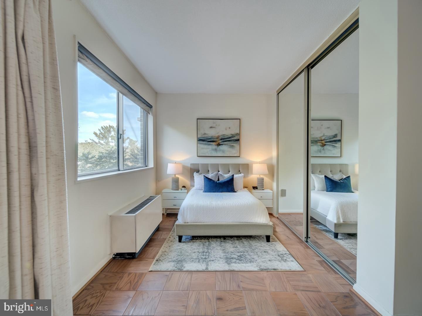 HUNTING CREEK CLUB CONDOMINIUMS - Residential