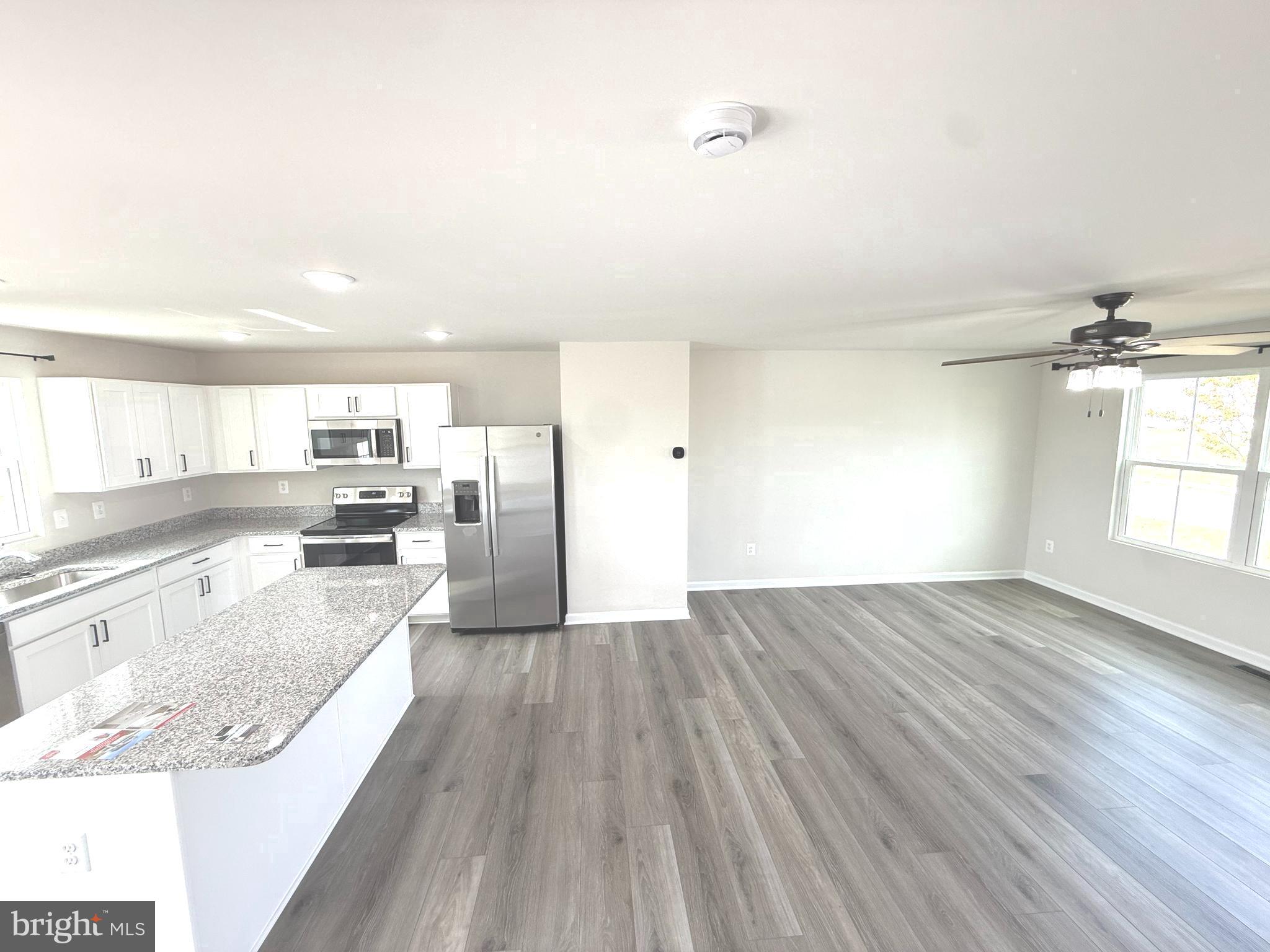 CARDINAL POINTE - Residential Lease